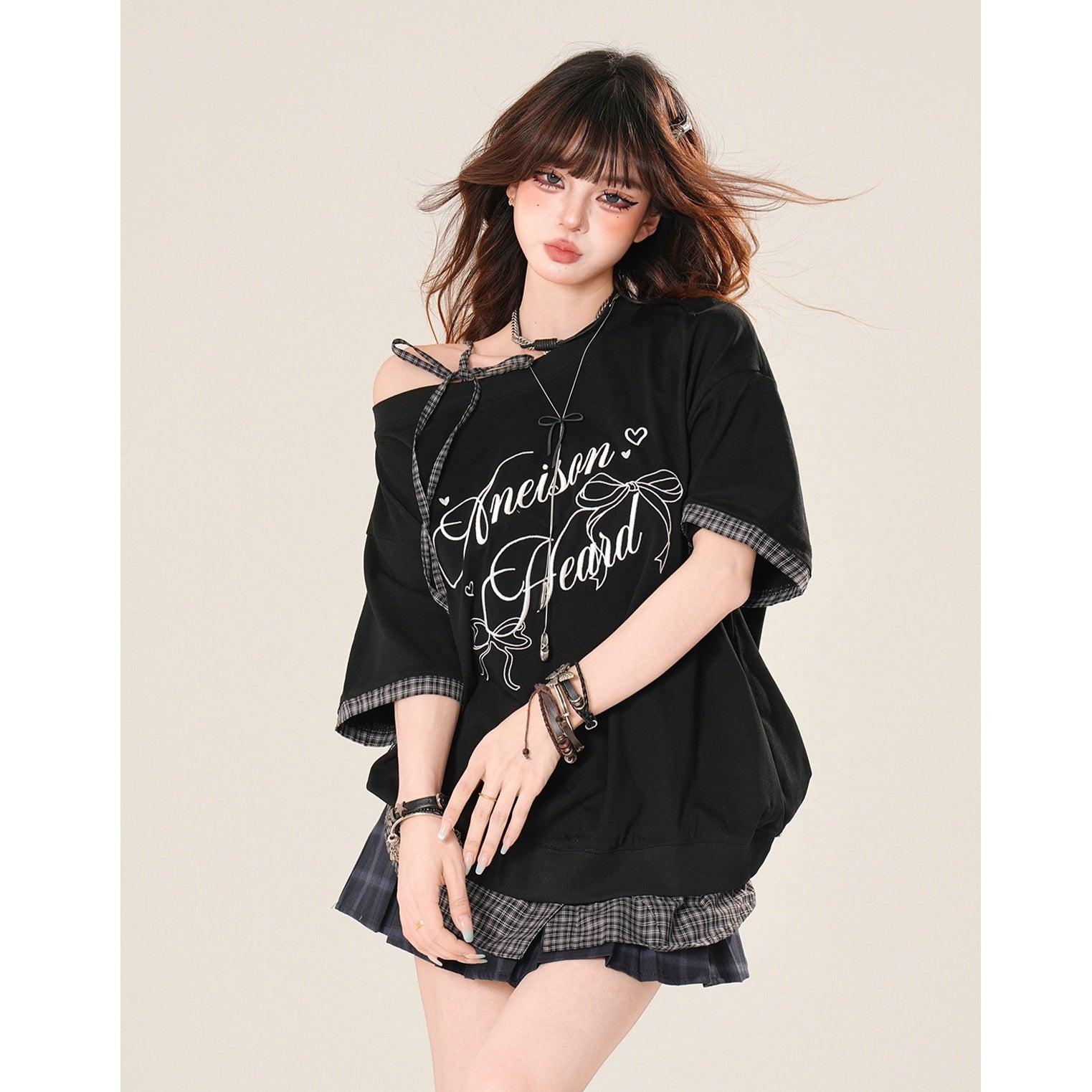 Check-Panelled Loose Neck T-shirt KK2059
