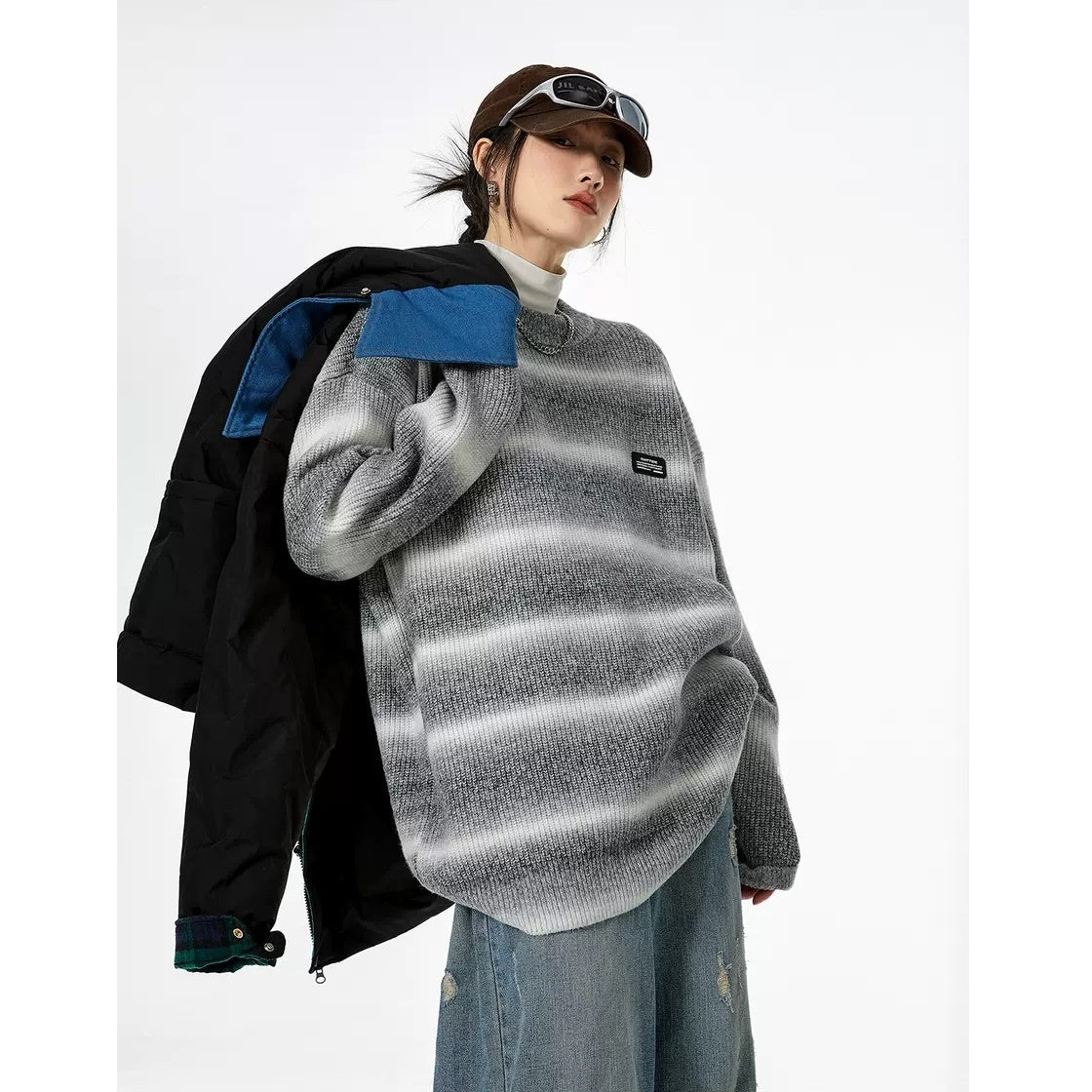 Gradation Border Crew Neck Loose Sweater MW9523