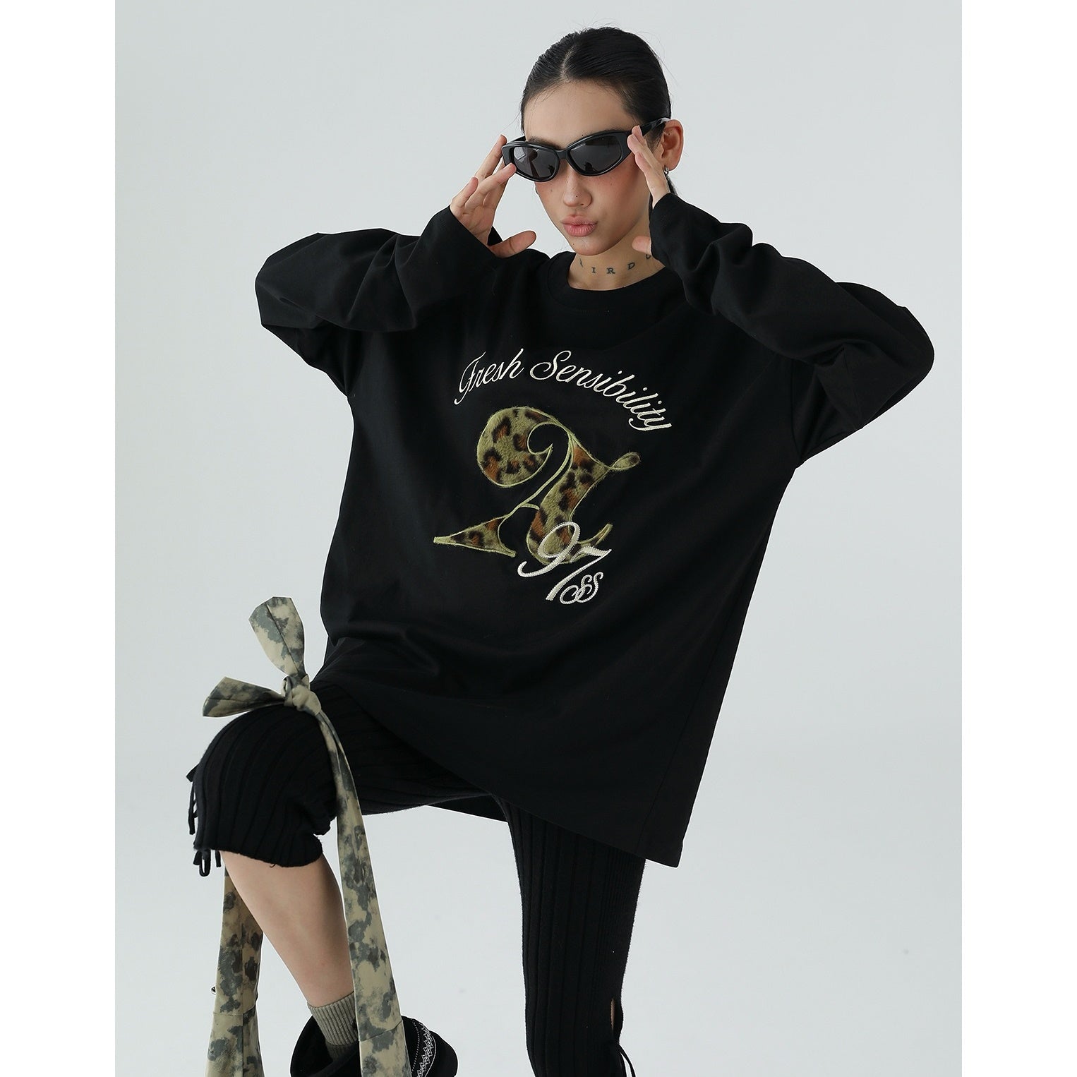 Leopard Flocking Print Long Sleeve T-Shirt AC7076