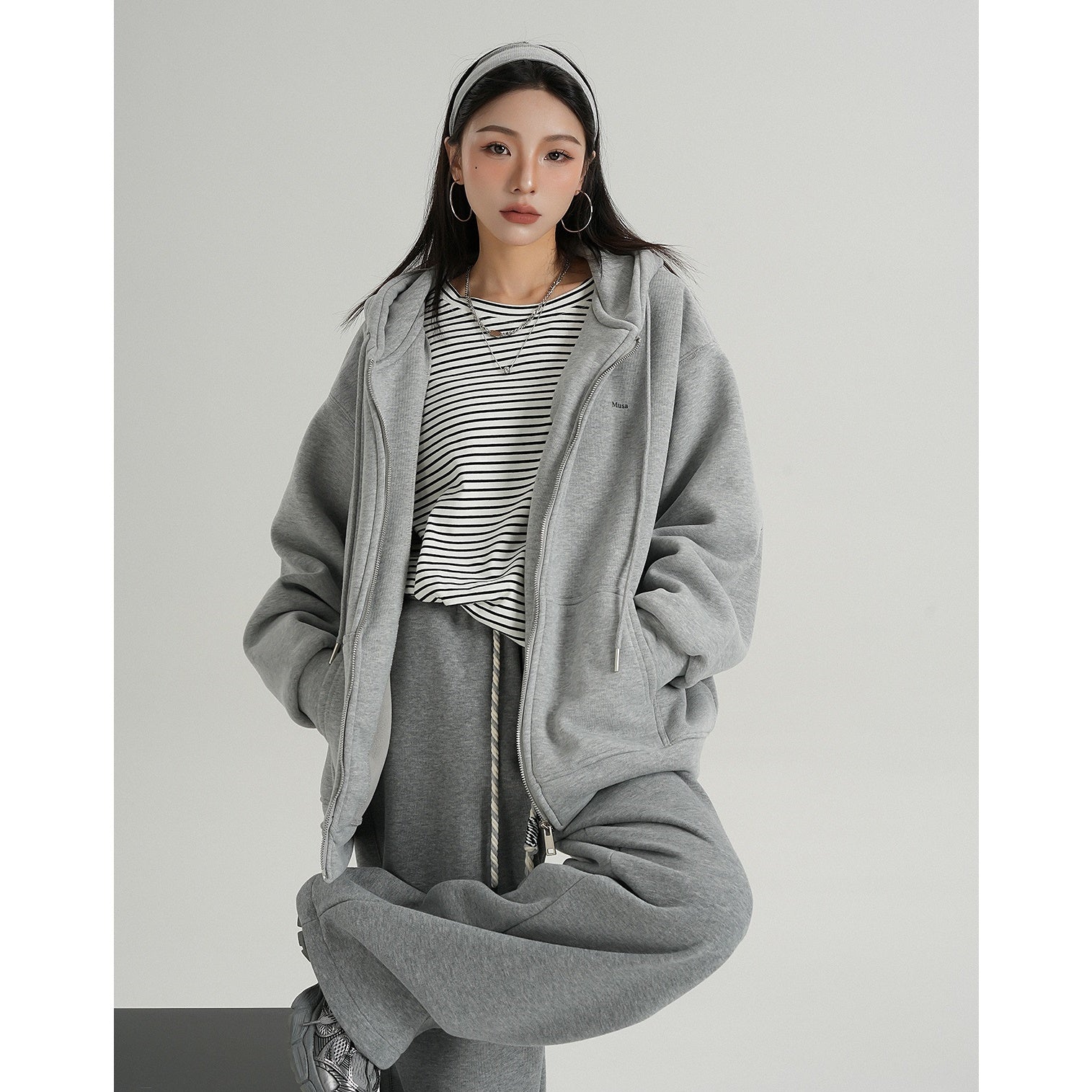 ZIP-Up Hooded Sweat Jacket MW9761