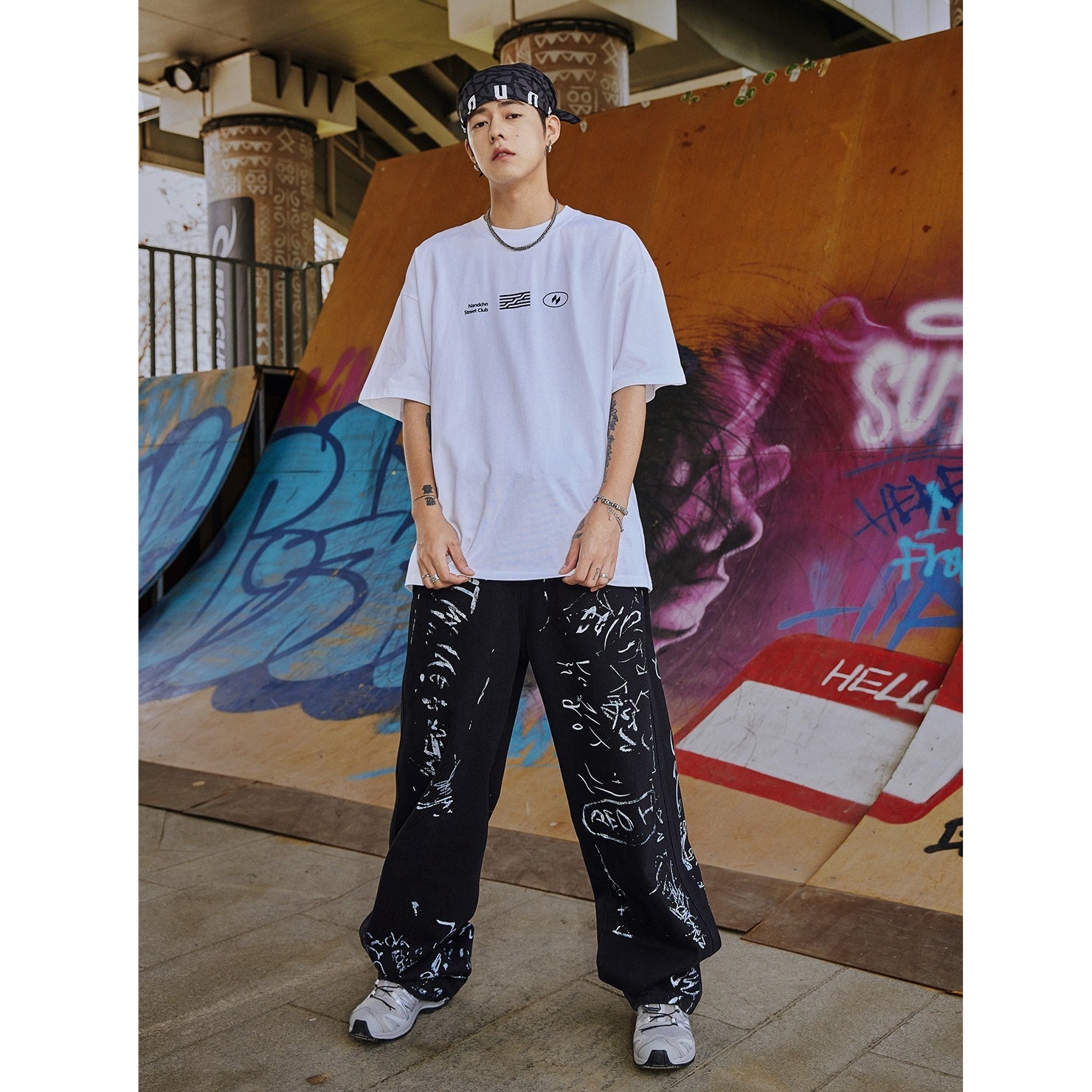 Street Graffiti Print Loose Straight Jeans ND1007