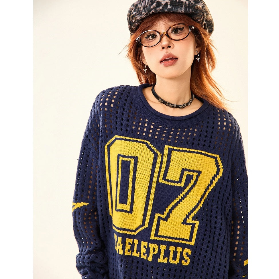 Cut-out Crew Neck Number Sweater MW9520