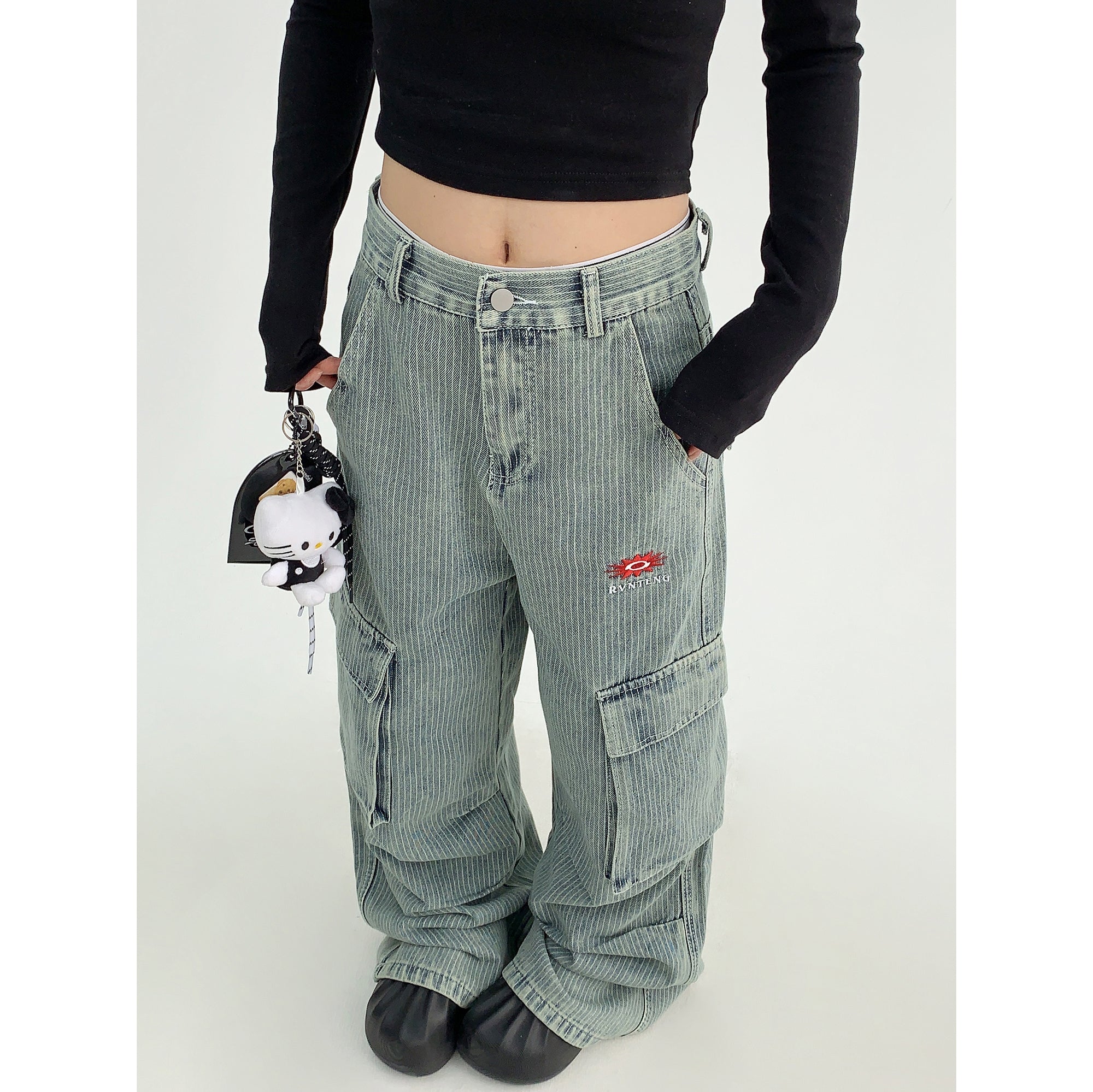 Distressed Stripe Denim Cargo Pants MW9812