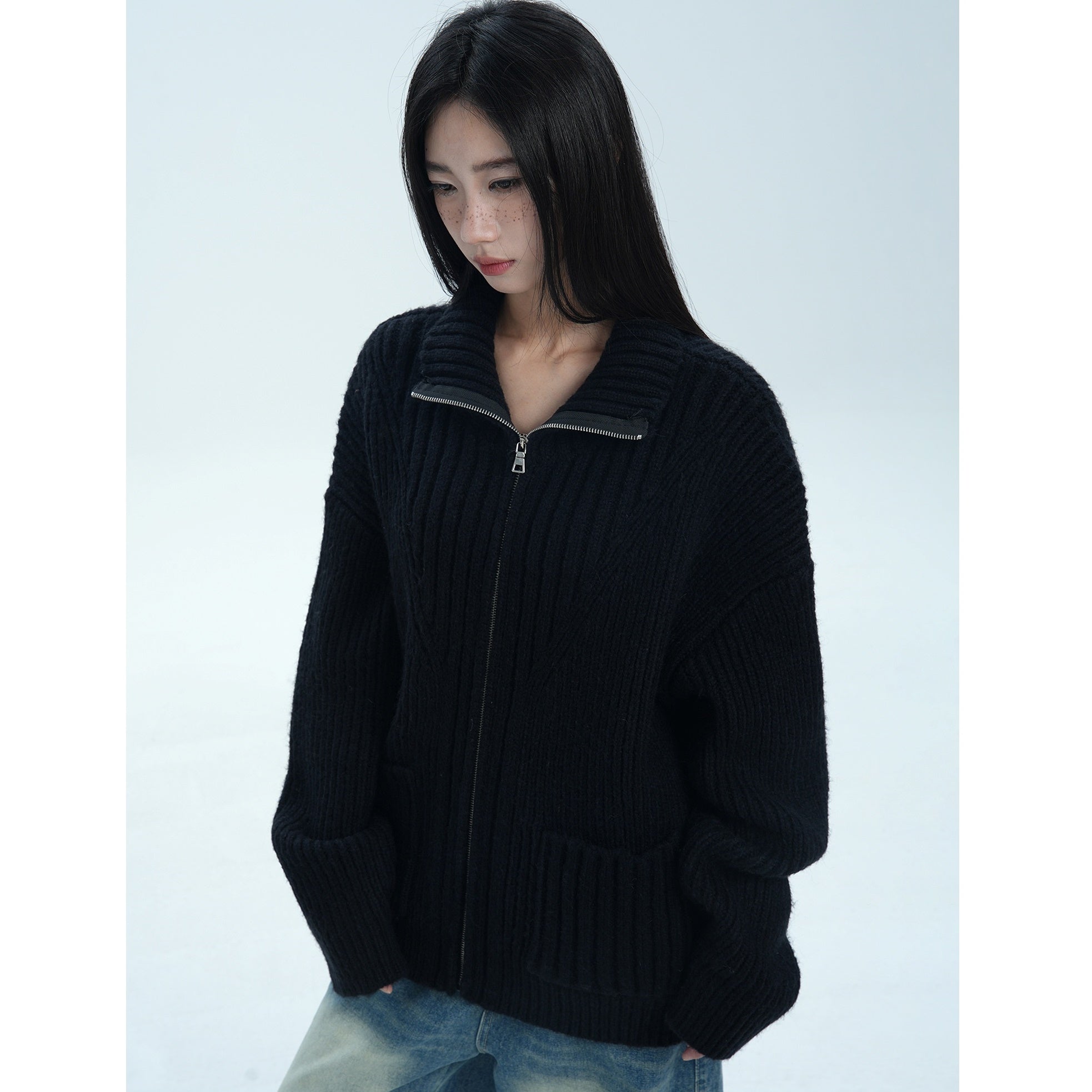 Stand Collar Zip Knitted Cardigan MW9673