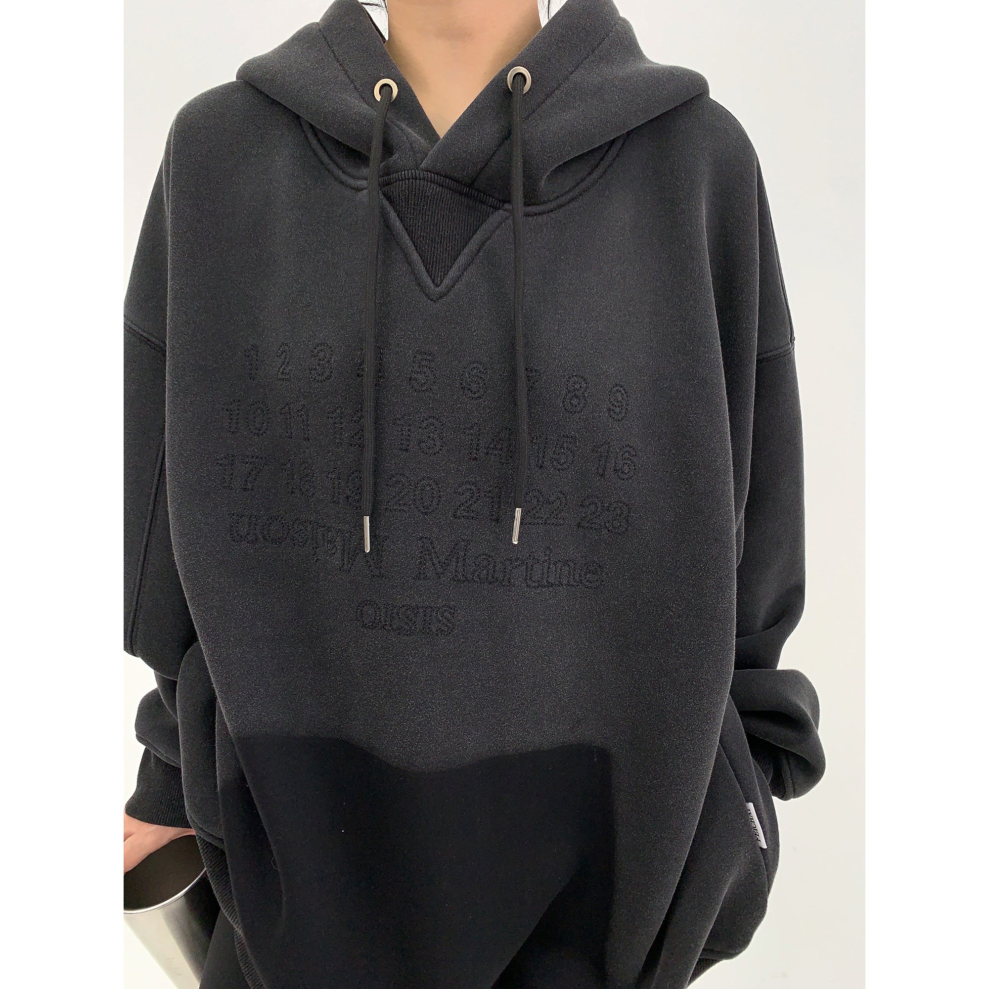 Heavy Distressed Number Embroidered Hoodie MW9651