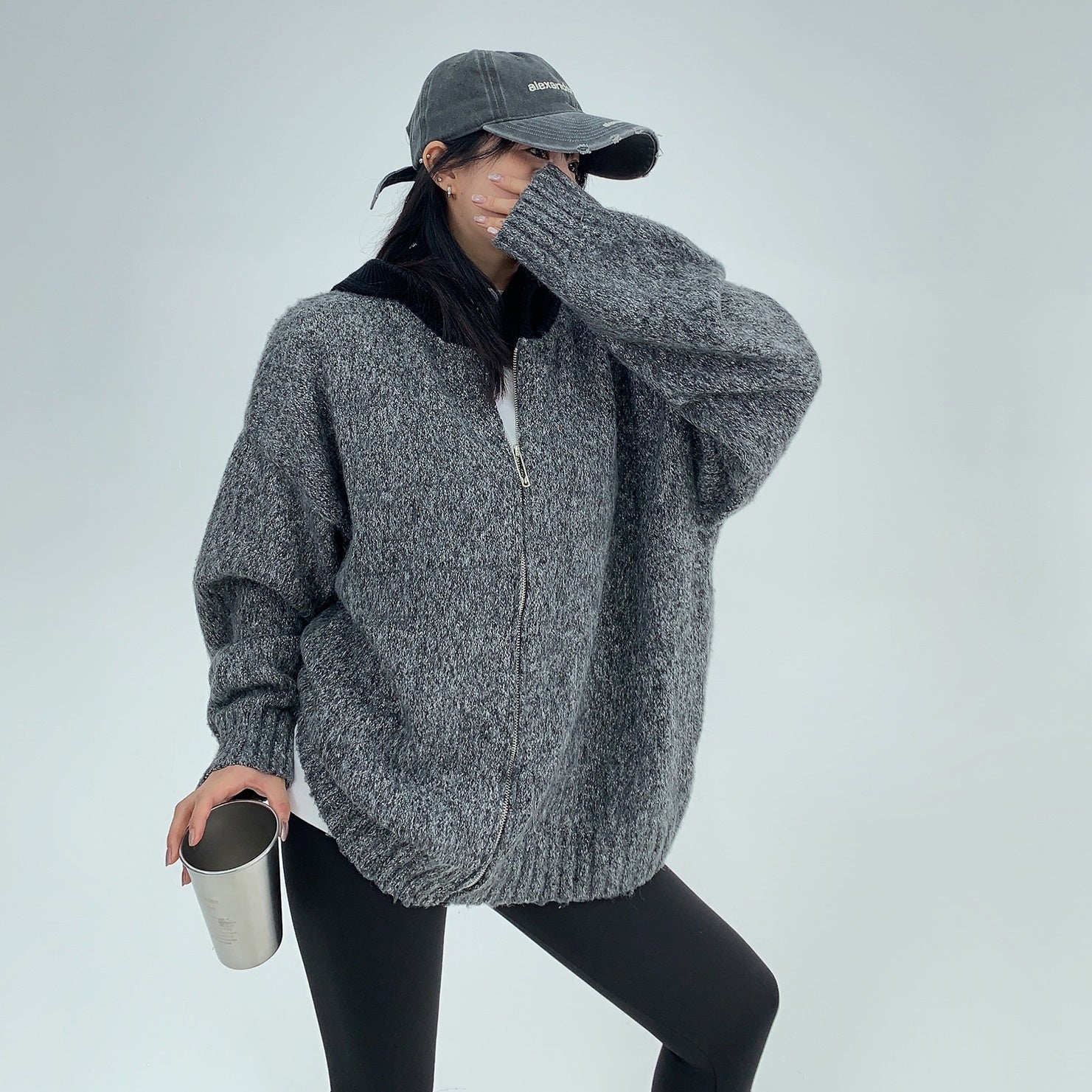 Bristles Contrast Thickened Knitted Hooded Jacket MW9612