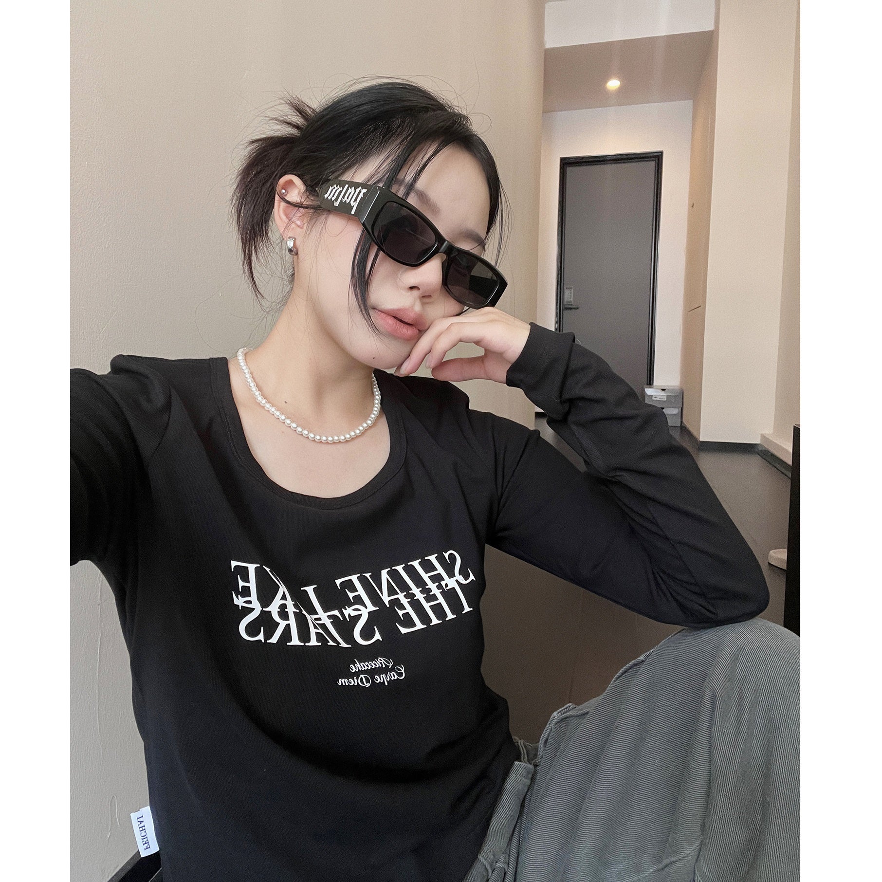 Slim Square Collar Letter Long T-shirt MW9311