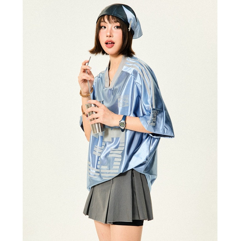V-neck 33-Letter Sports Style T-shirt MW10104