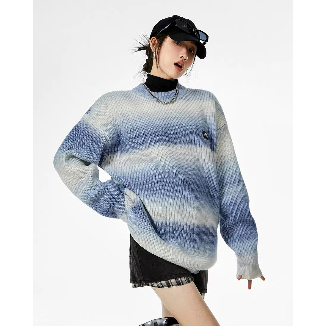 Gradation Border Crew Neck Loose Sweater MW9523