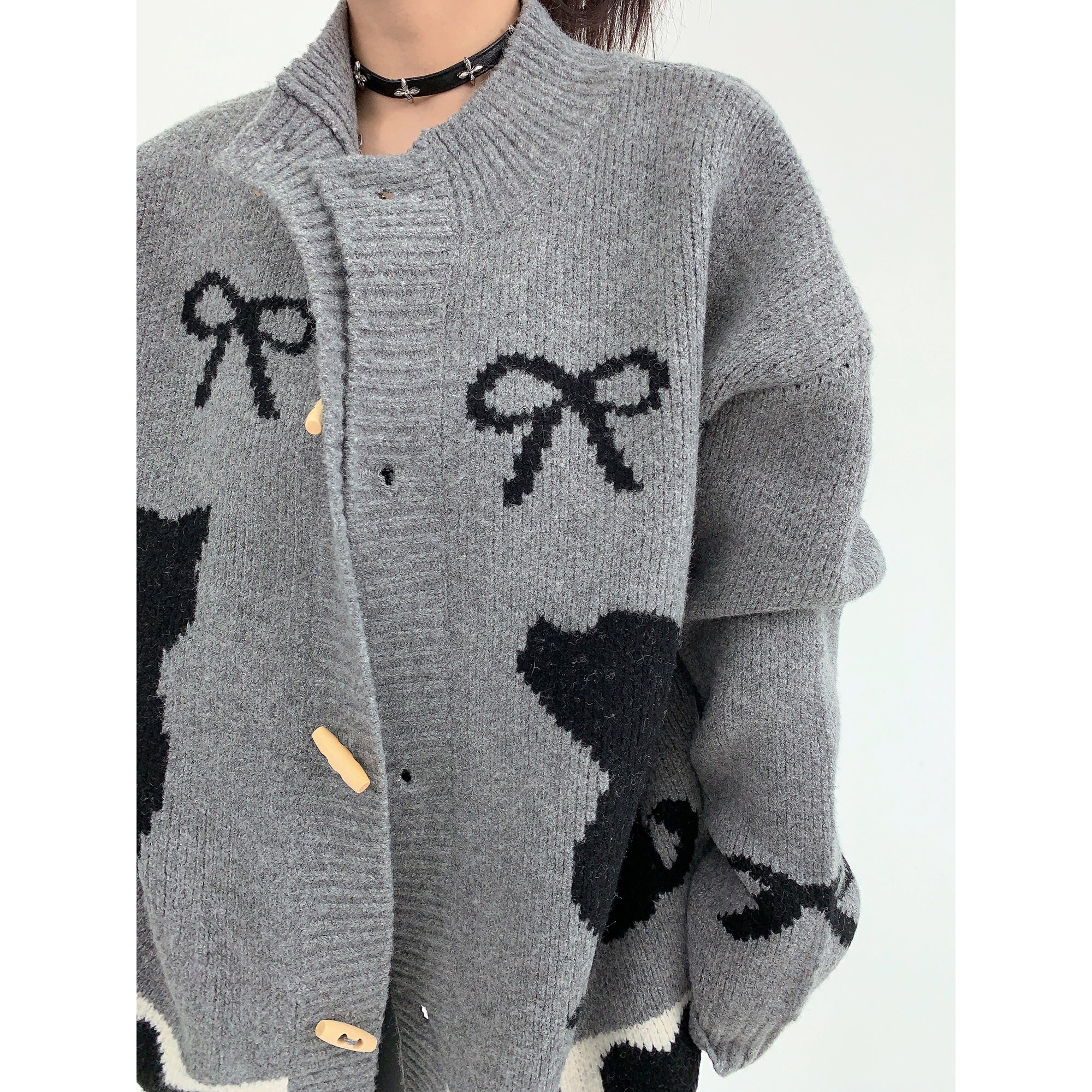 Ribbon Heart Jacquard Toggle Knitted Jacket MW9553