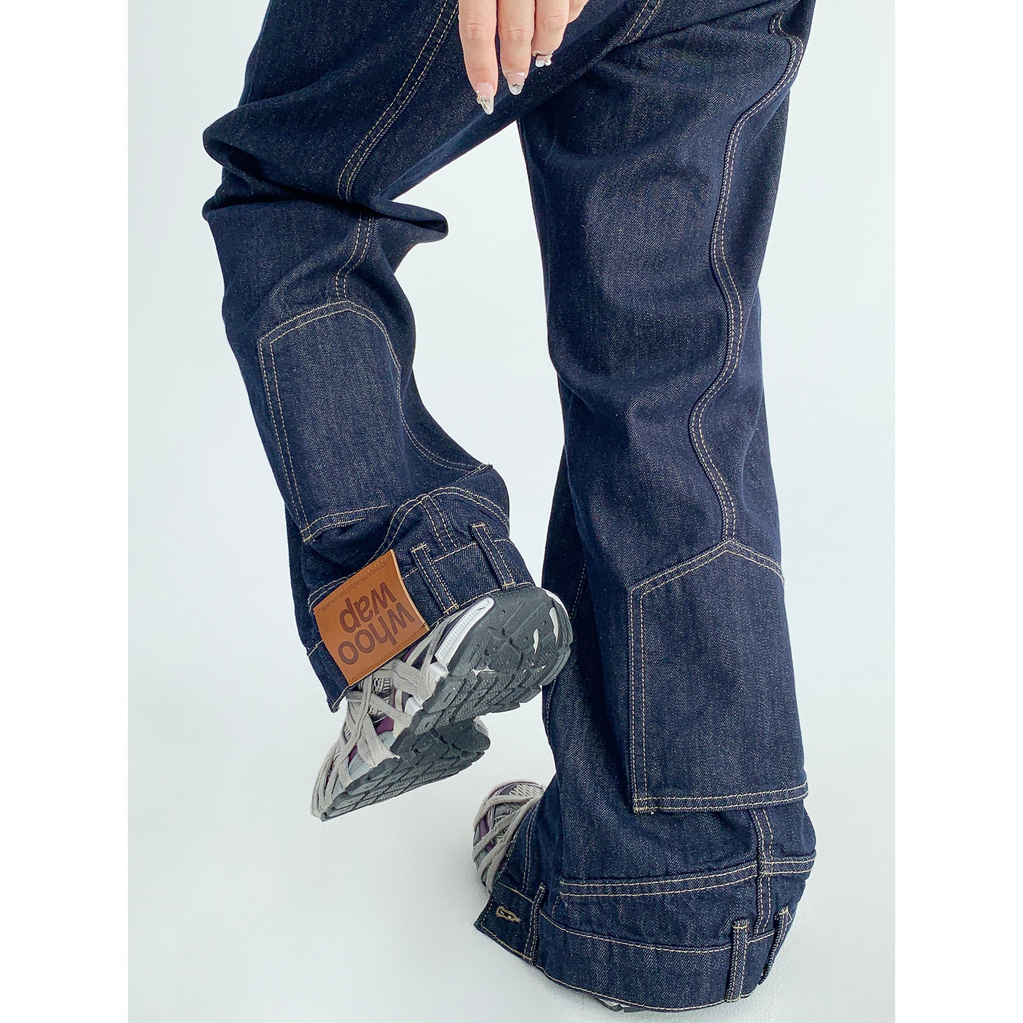 Reverse Design Split Straight Jeans MW9569