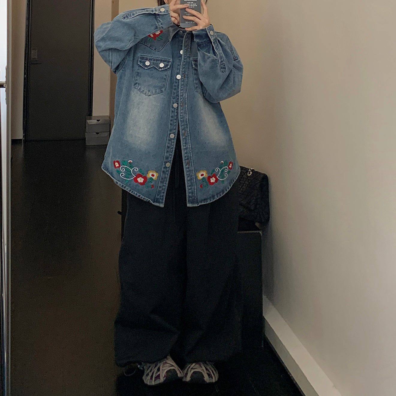 Flower Embroidered Denim Shirt Jacket MW9850