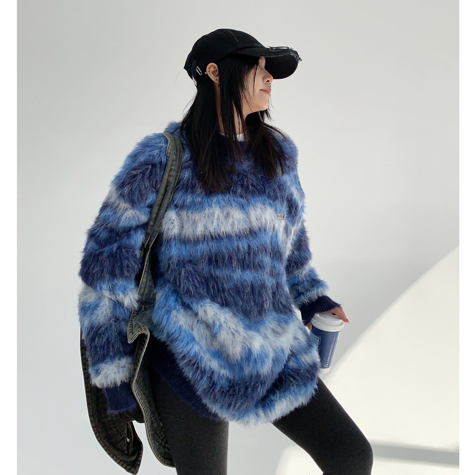 Gradation Border Loose Shaggy Sweater MW9765