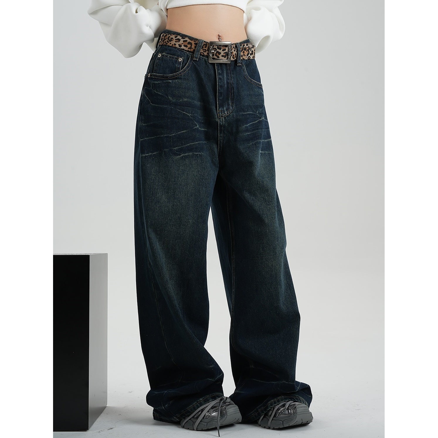 Vintage Straight Wide-leg Jeans MW9762