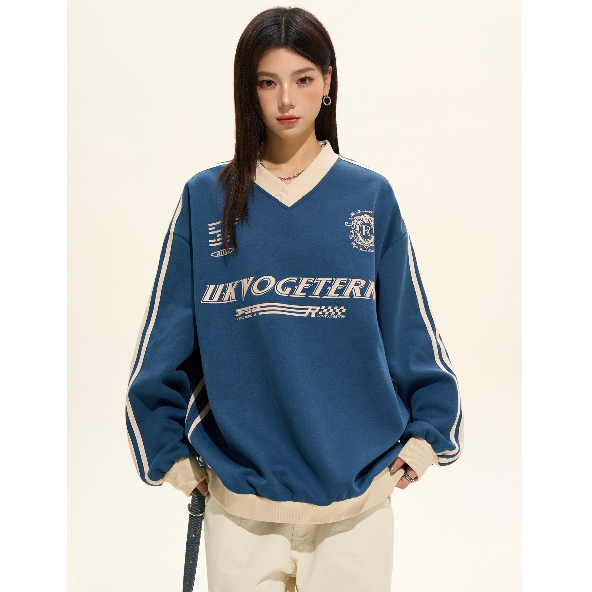 Retro Classic Three Bar Design Sweat MW9340