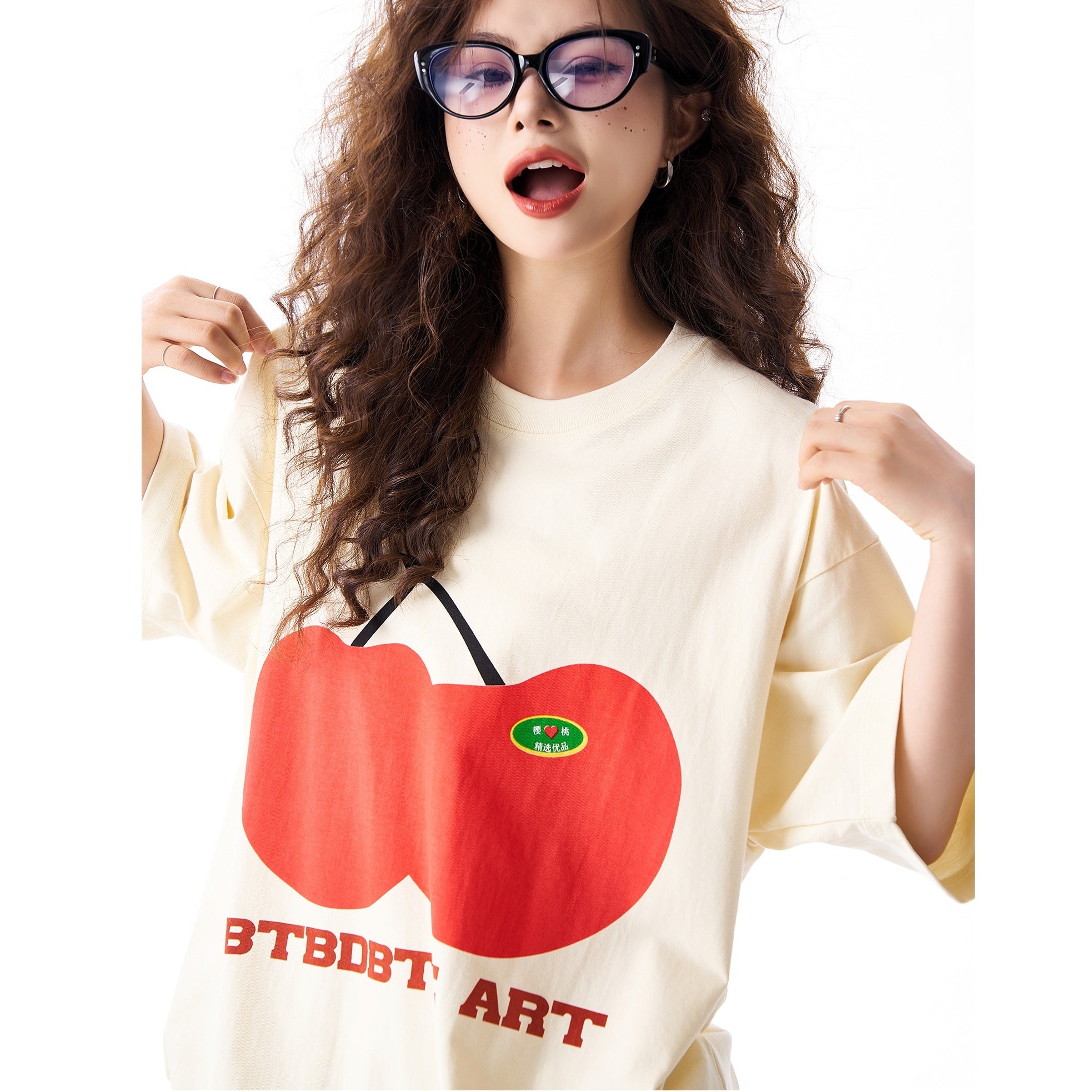 Retro Cherry Print T-shirt HG7164