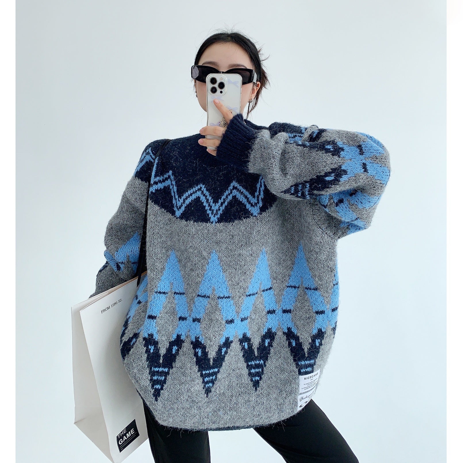 Retro Nordic Style Loose Crewneck Sweater MW9543