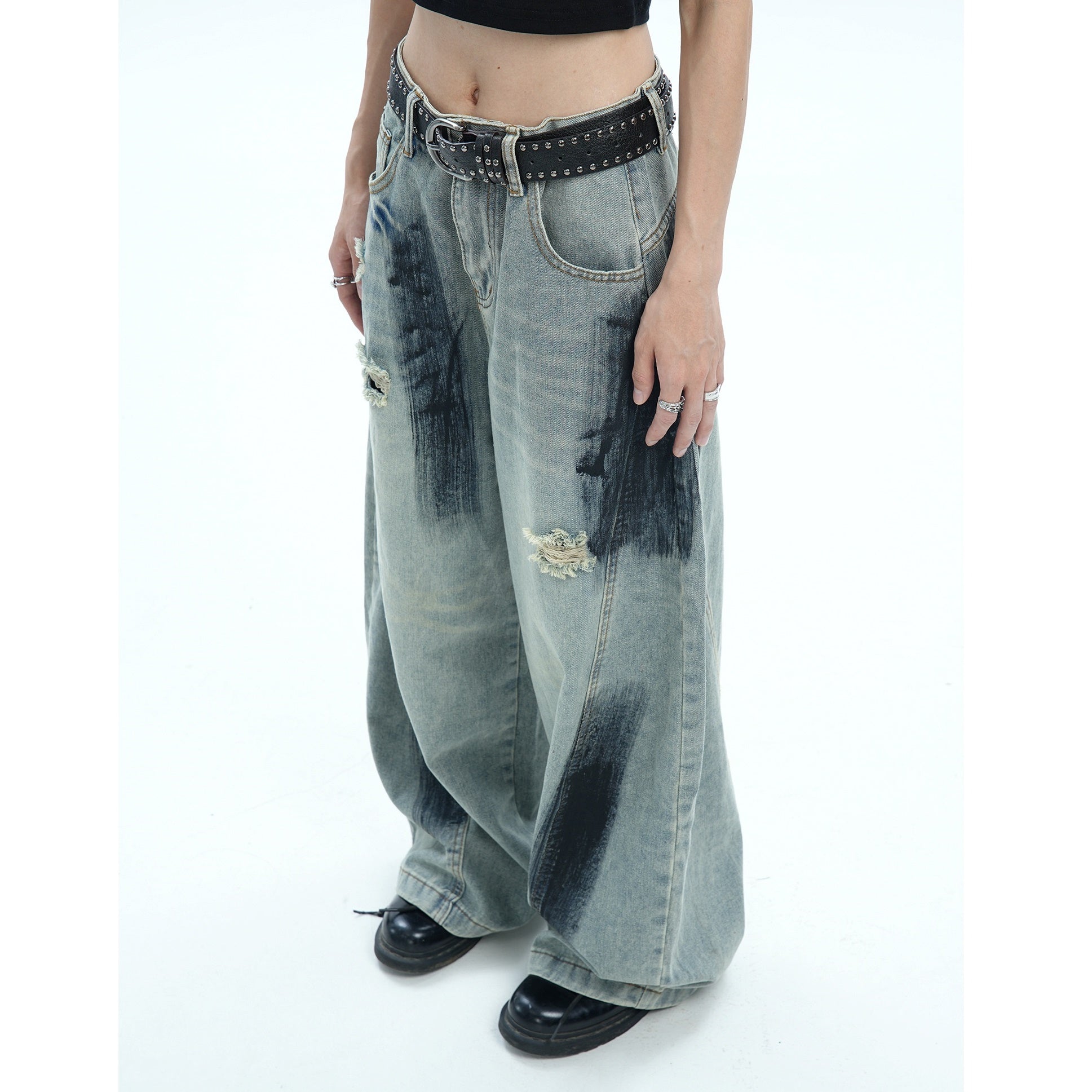 Spray Paint Design Scimitar Ripped Jeans MW9682