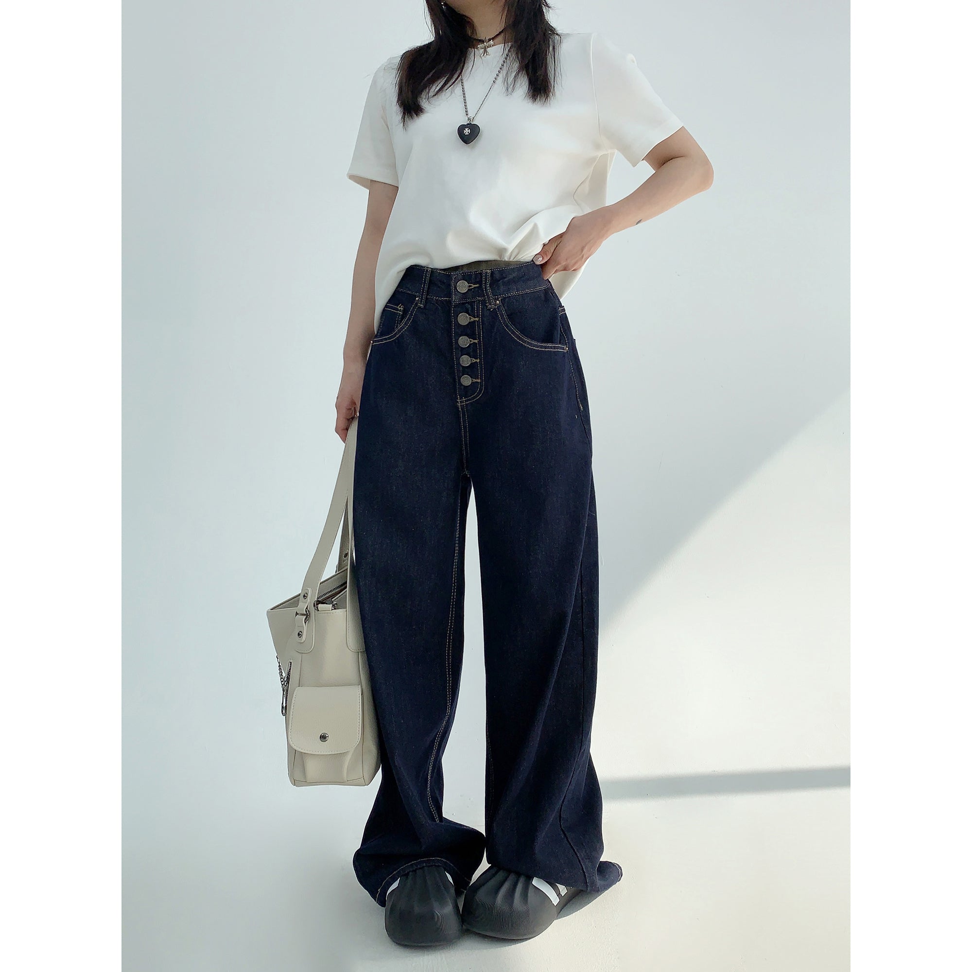 Front Button Wide Straight Jeans MW9847