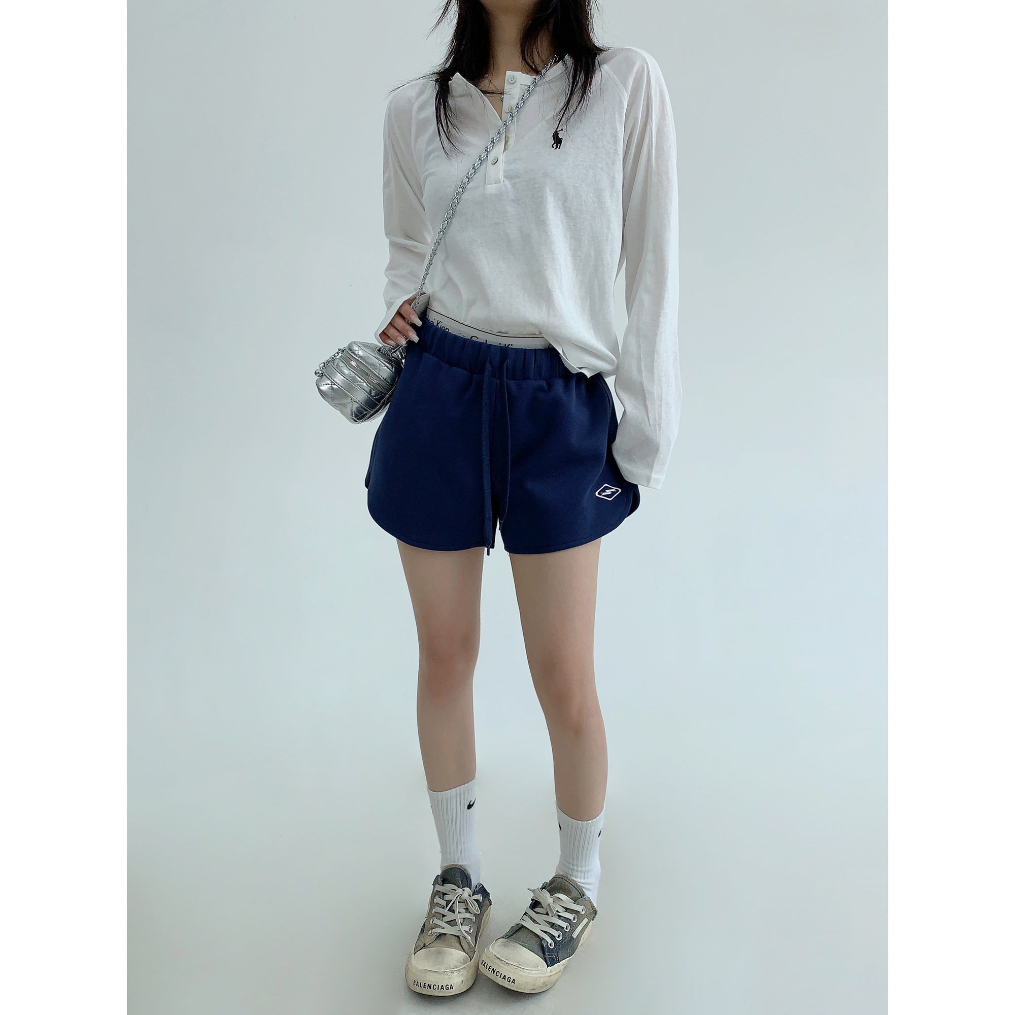 Simple Loose Embroidered Shorts Hot Pants MW10067