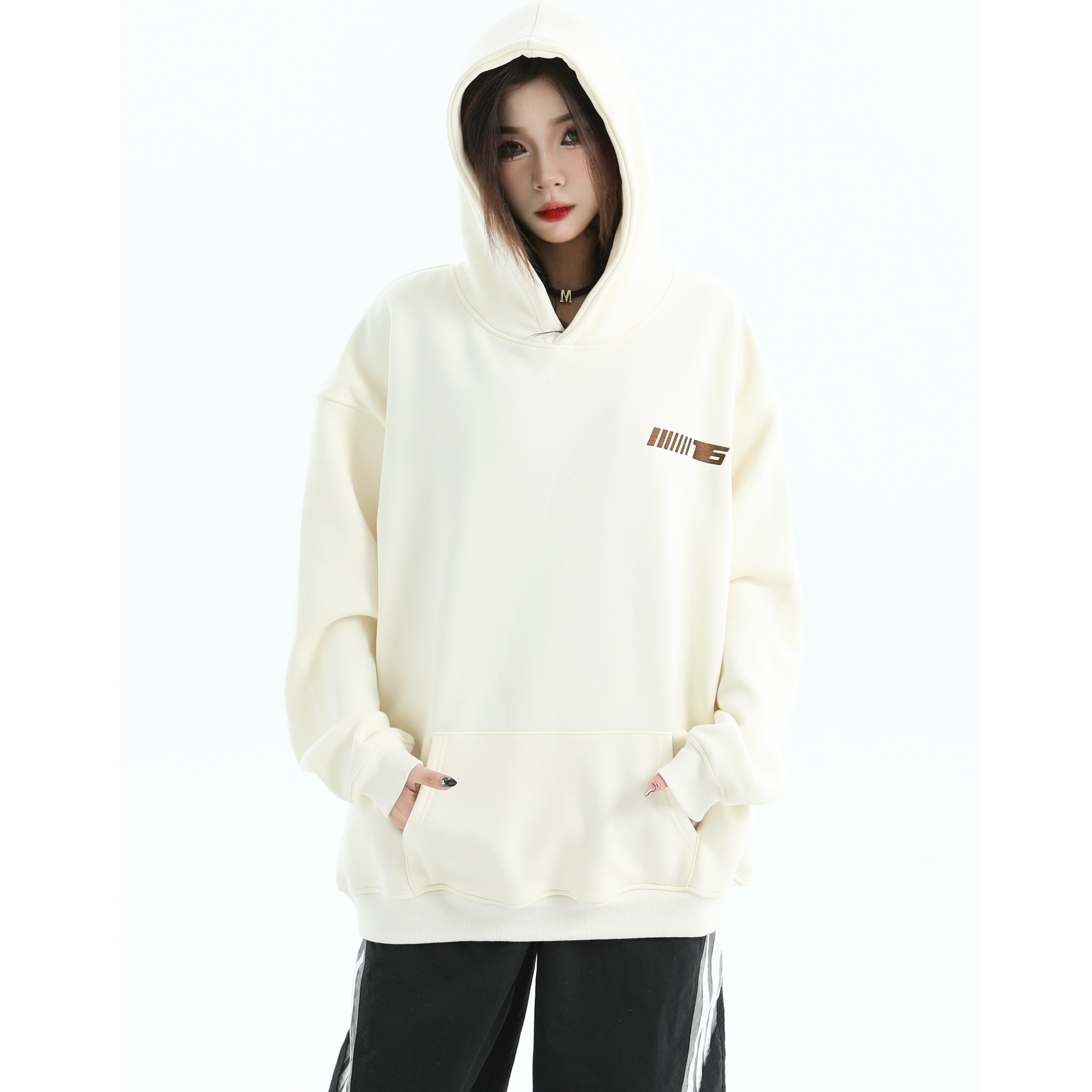 Embroidered LOGO OverSize Hoodie IN7011