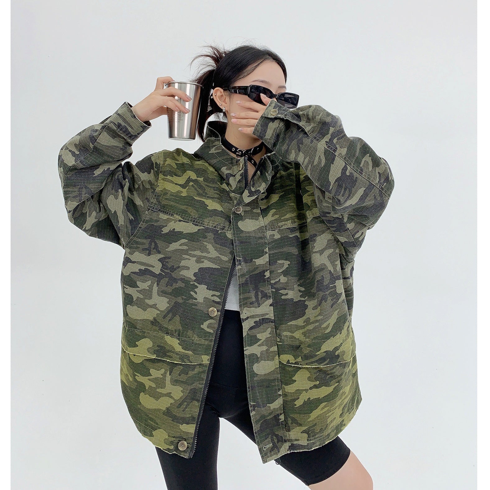 Military Design Distressed Camouflage Hooded Jacket MW9572