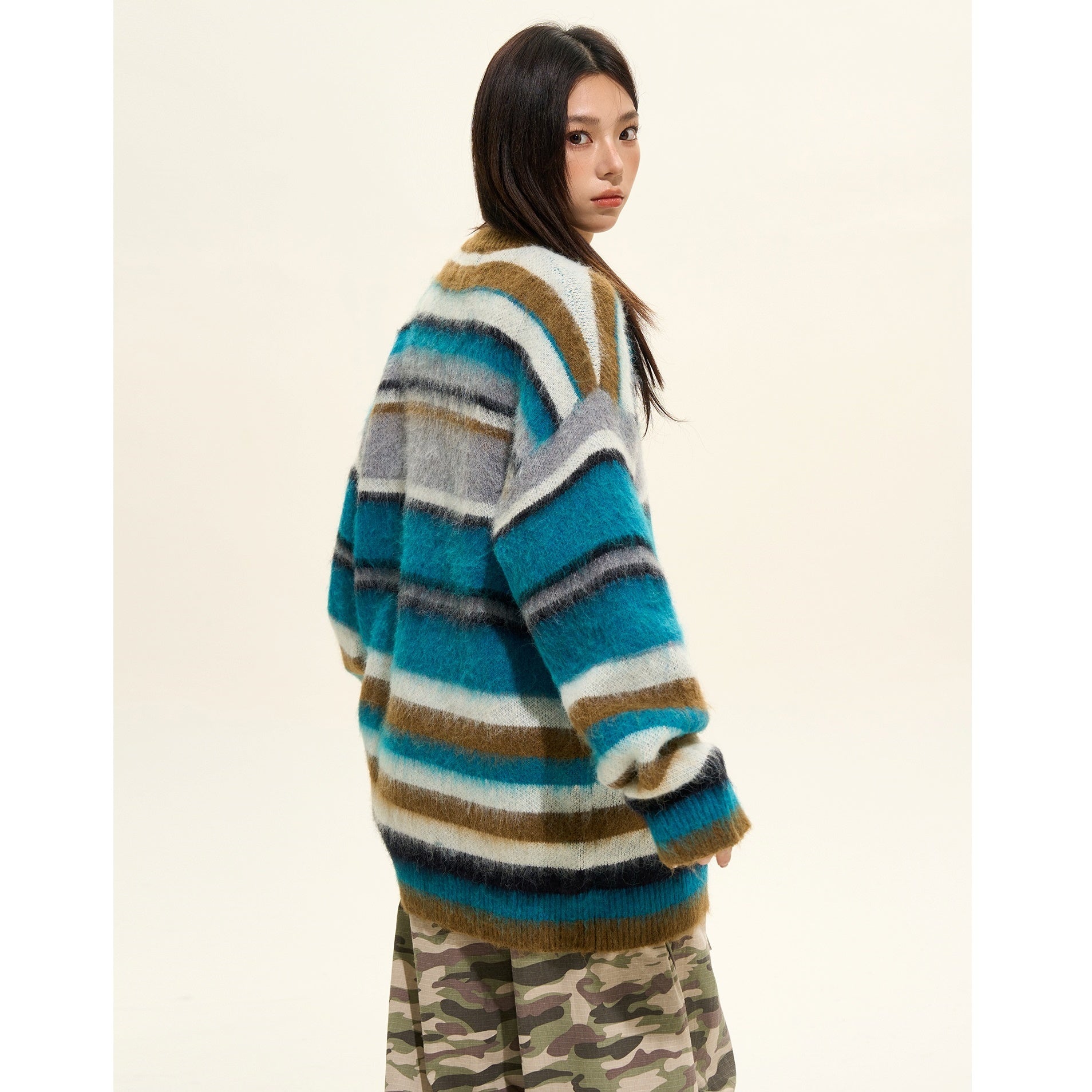 Vintage Contrasting Border Sweater MW9403