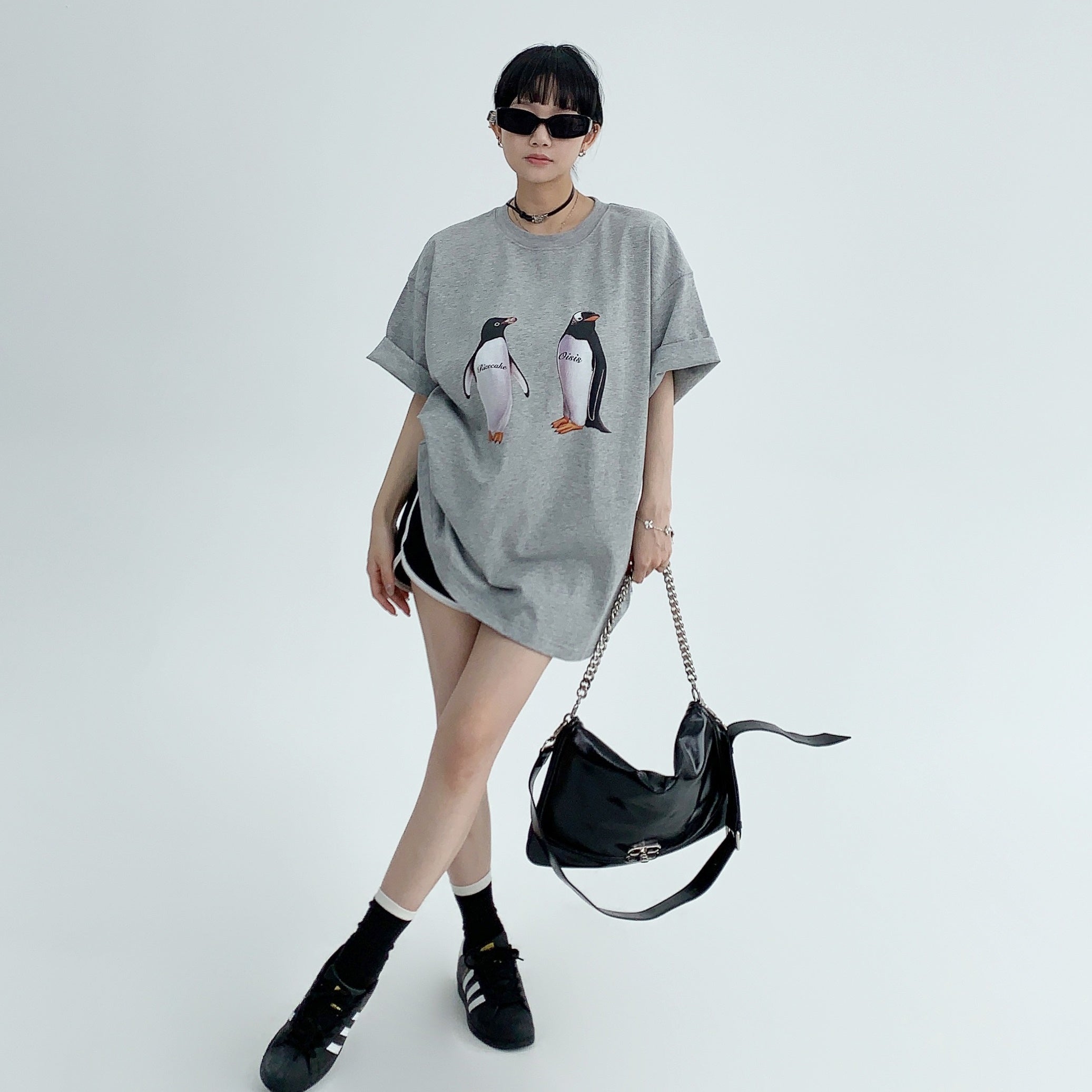 Chic Penguin Print Oversize T-shirt MW9094