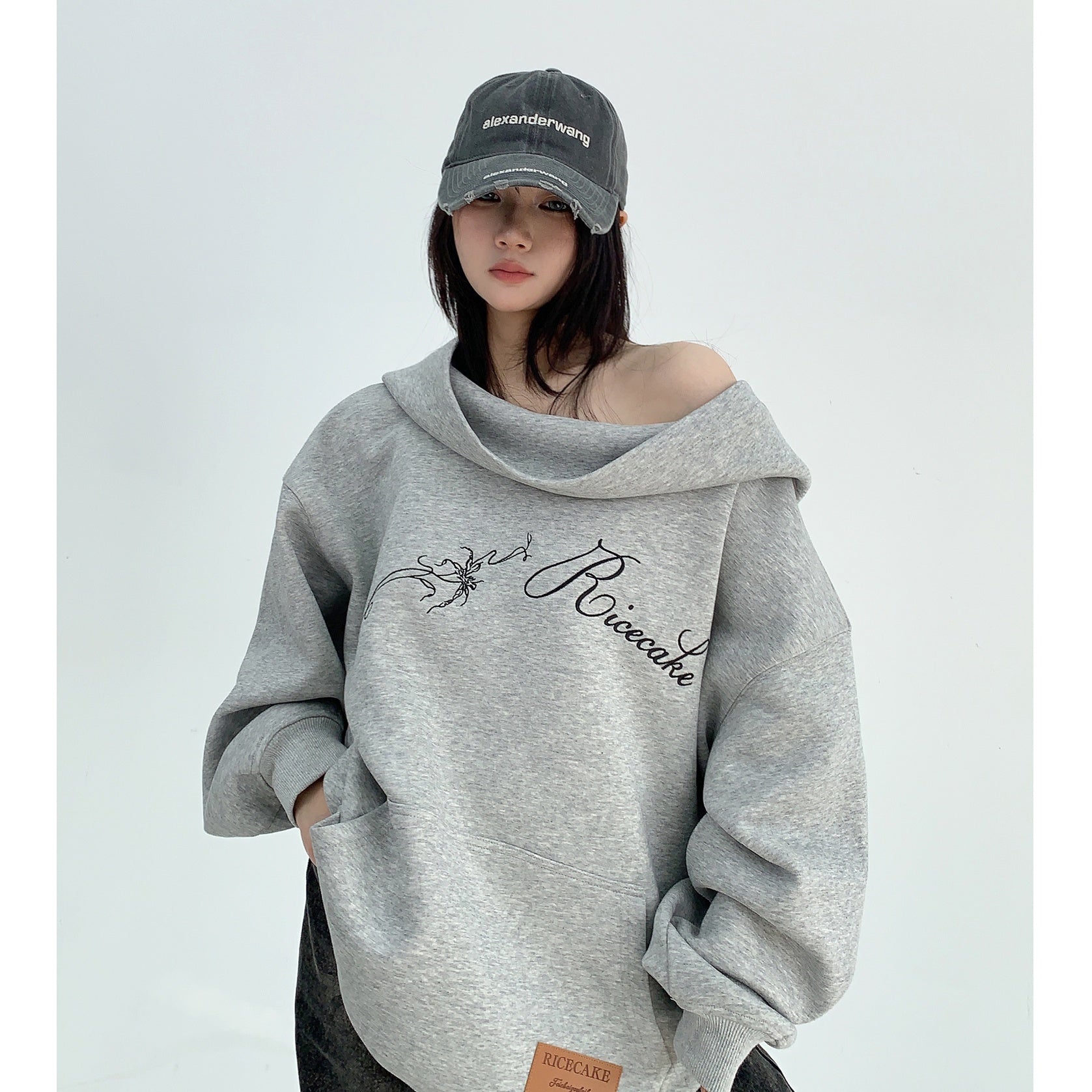 Scoop Neck Hooded Diagonal Sweat MW9845