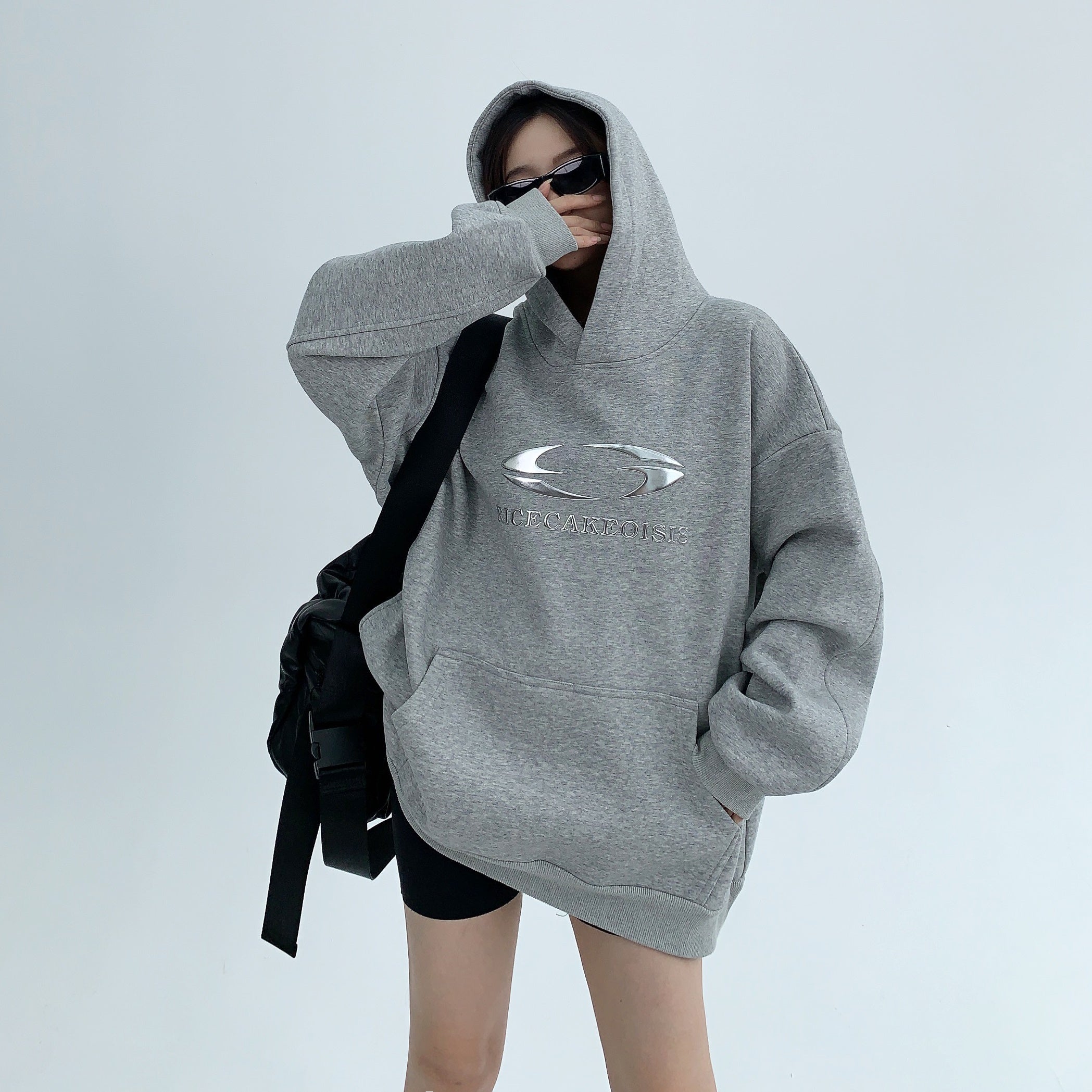 Oversize Metallic Logo Hoodie MW9516