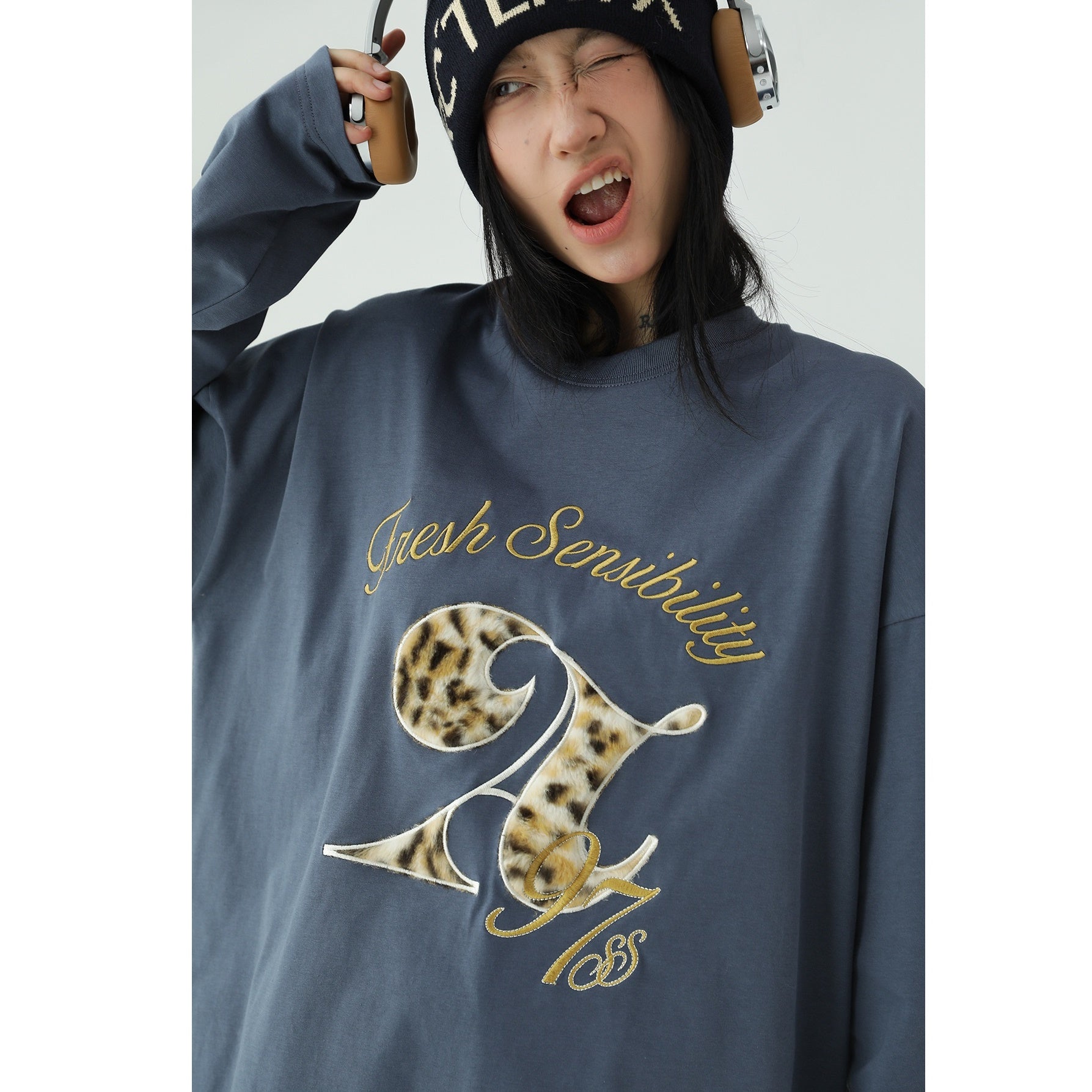 Leopard Flocking Print Long Sleeve T-Shirt AC7076