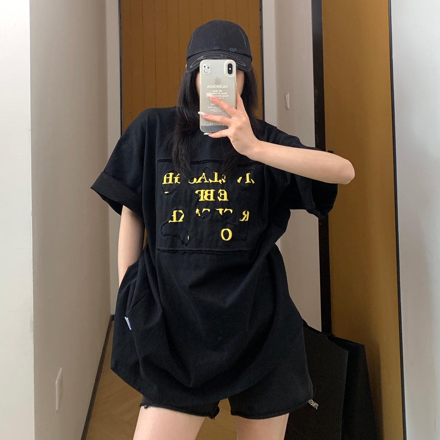 Niche Patch Ripped Embroidery T-shirt MW10072