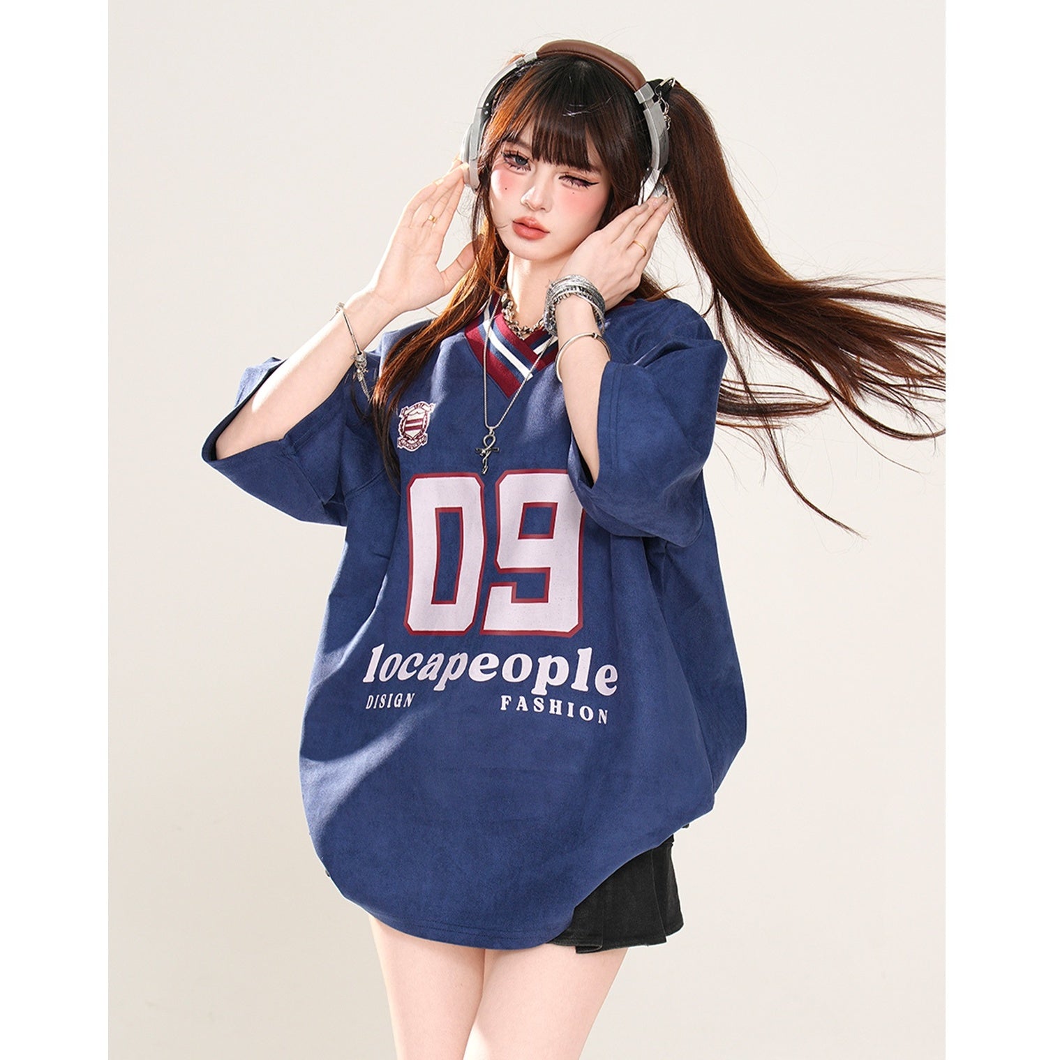Sports Style V-Neck Number T-Shirt KK2054