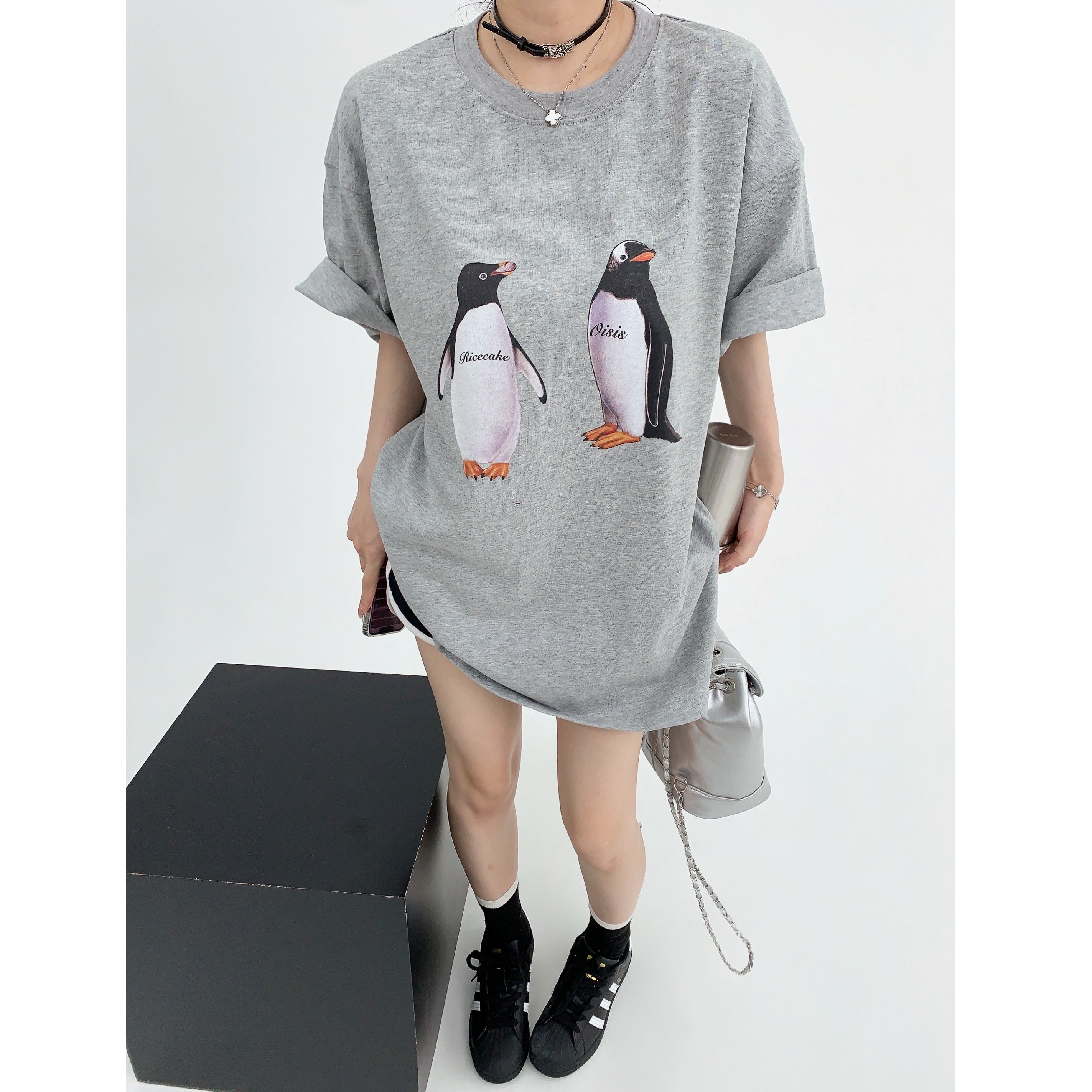Chic Penguin Print Oversize T-shirt MW9094