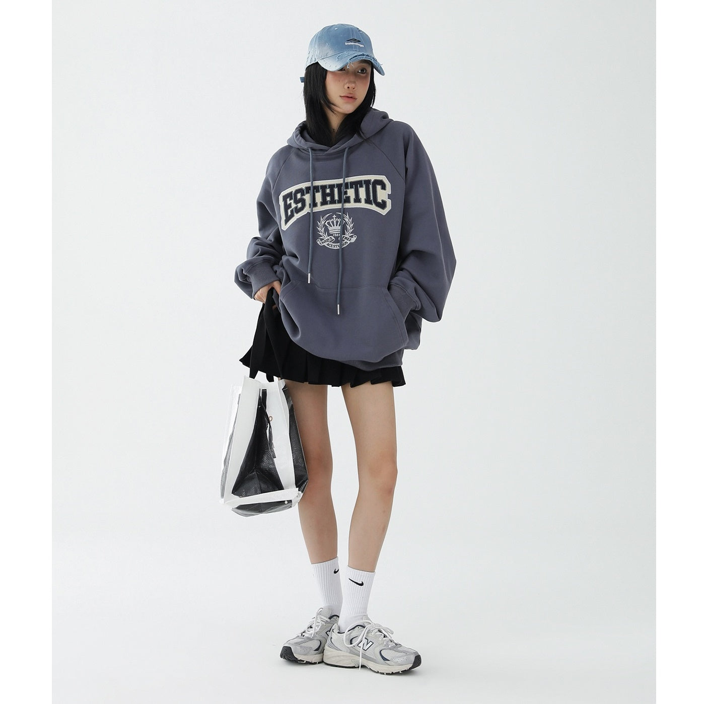 College Style Appliqué Embroidery Hoodie AC7068