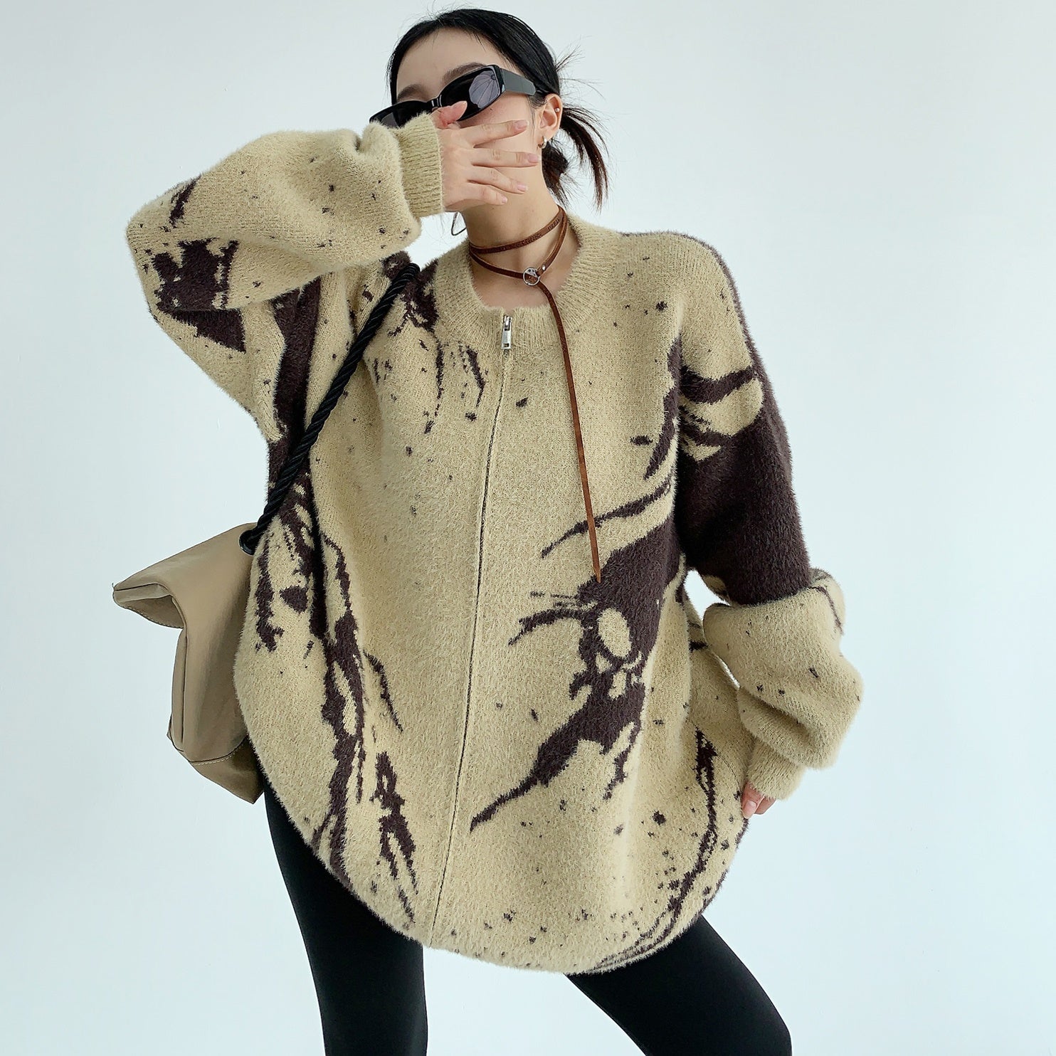 Round Neck Marble Design Loose Knitted Jacket MW9509