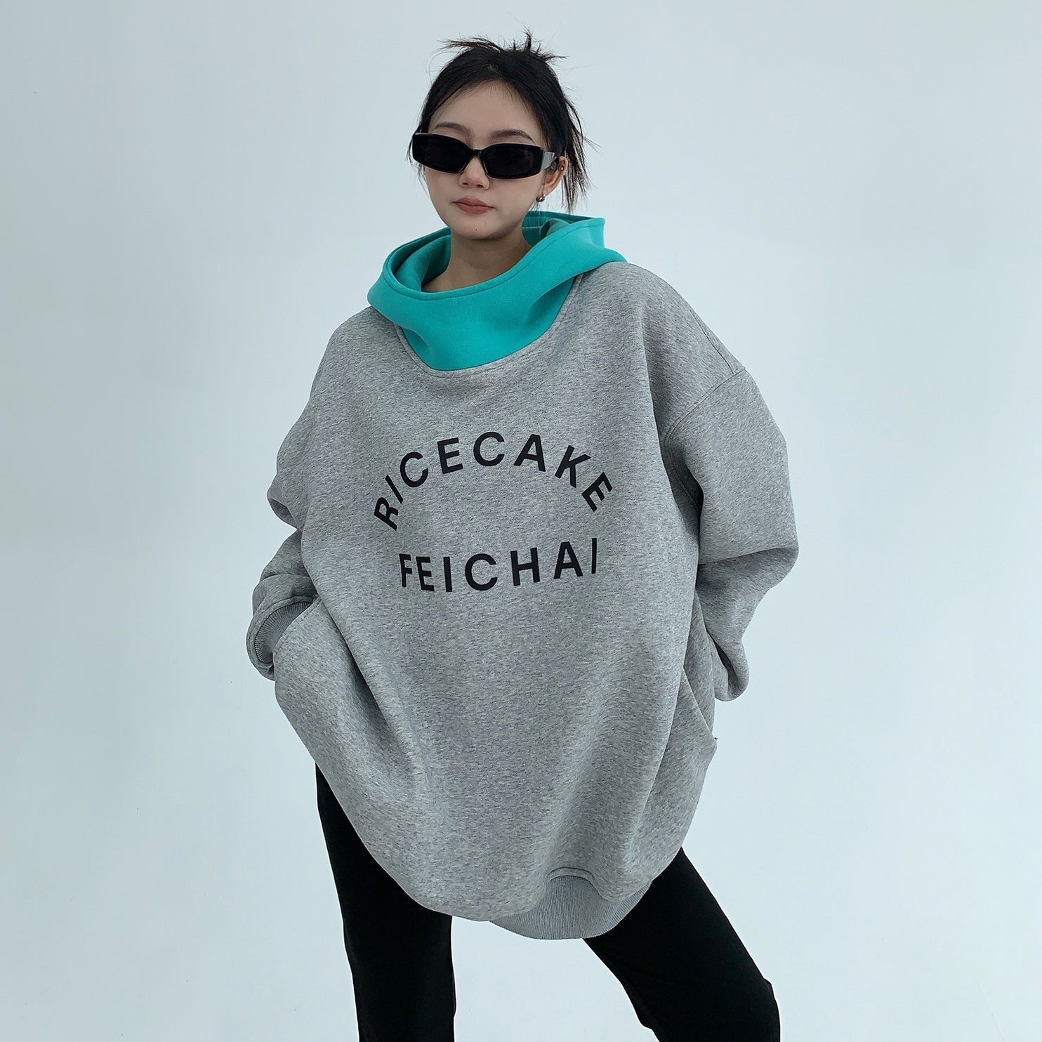 Contrast Stitching Lettering Hoodie MW9646