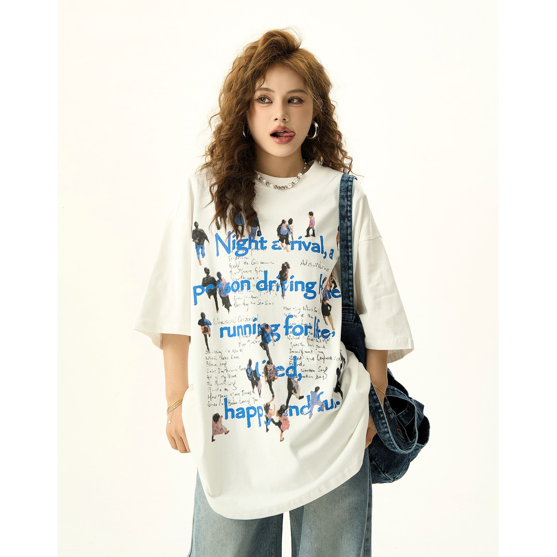 High Street Crowd Alphabet Print T-Shirt HG7065