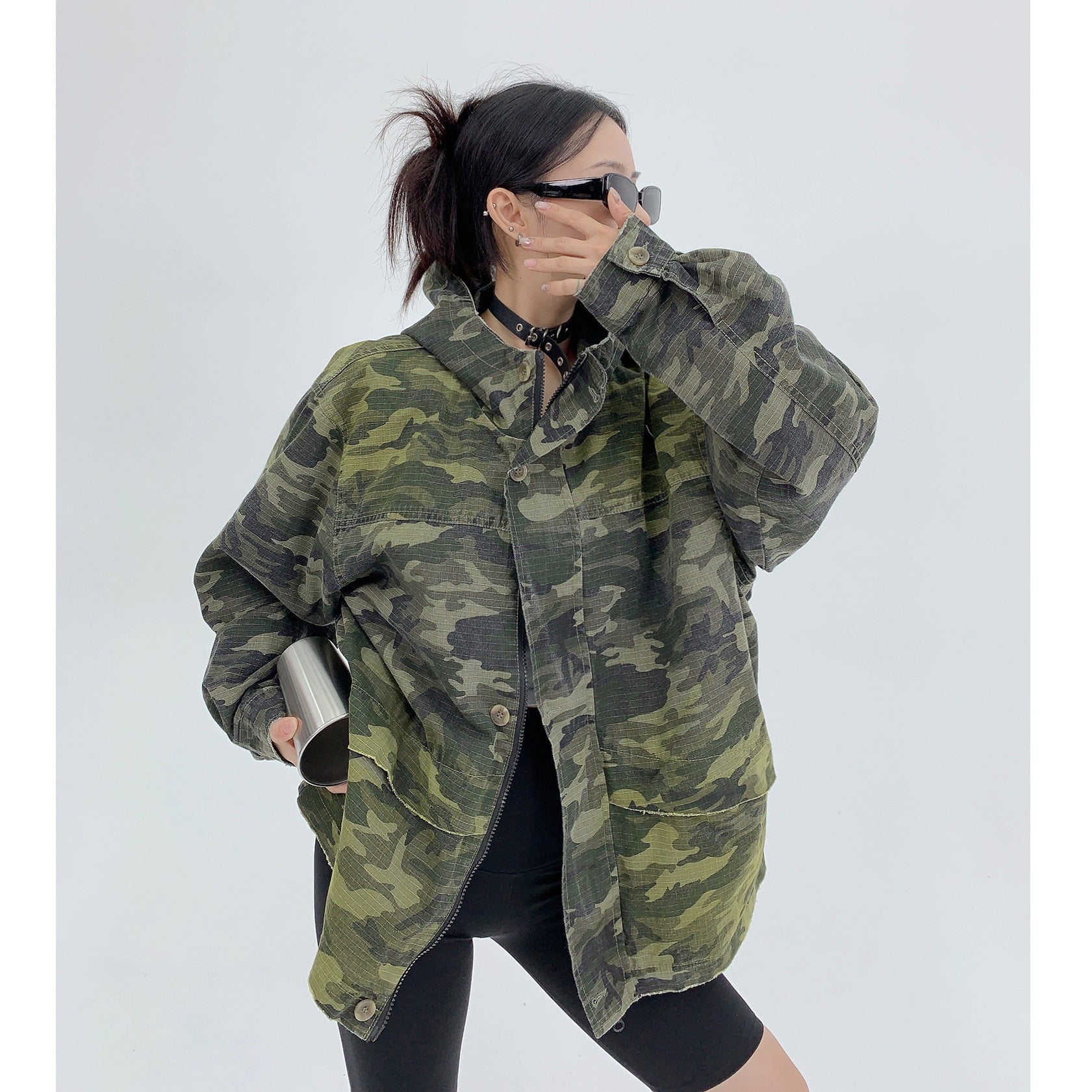 Military Design Distressed Camouflage Hooded Jacket MW9572