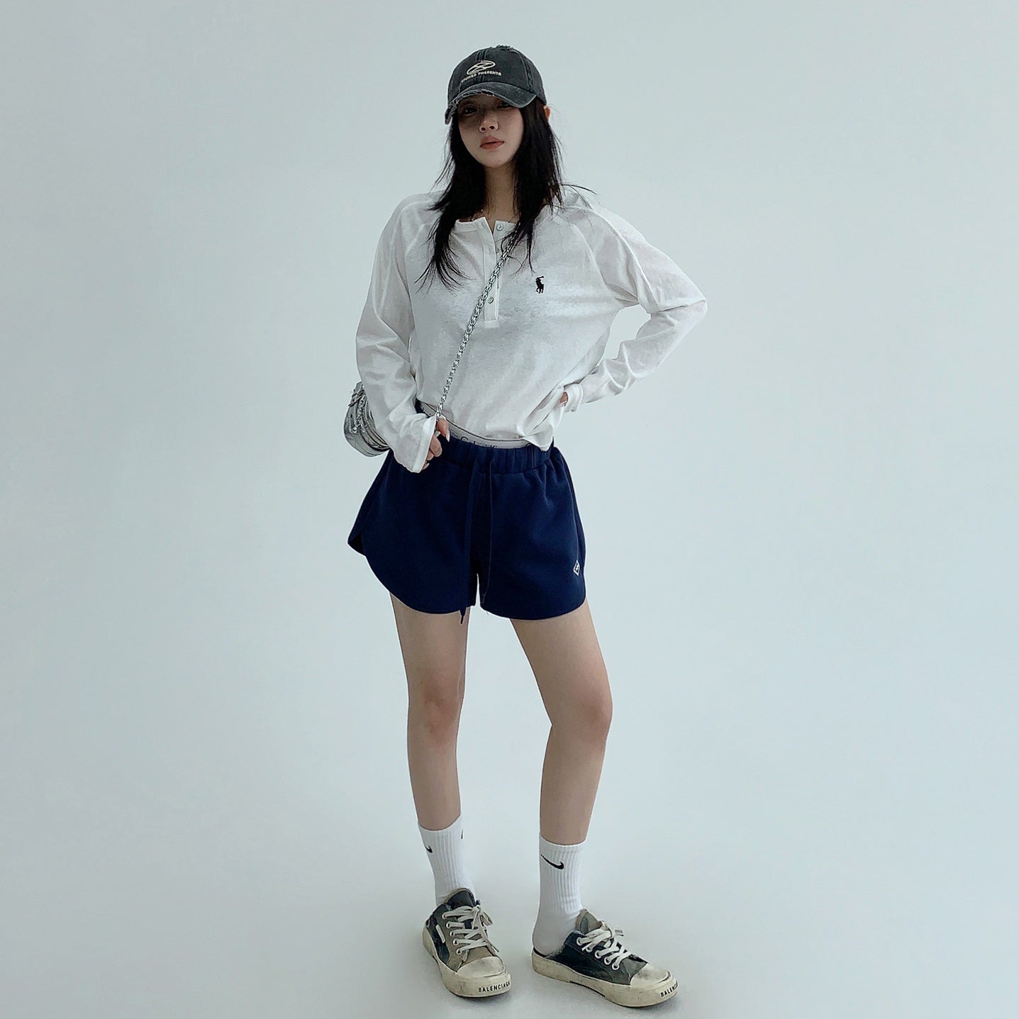 Simple Loose Embroidered Shorts Hot Pants MW10067