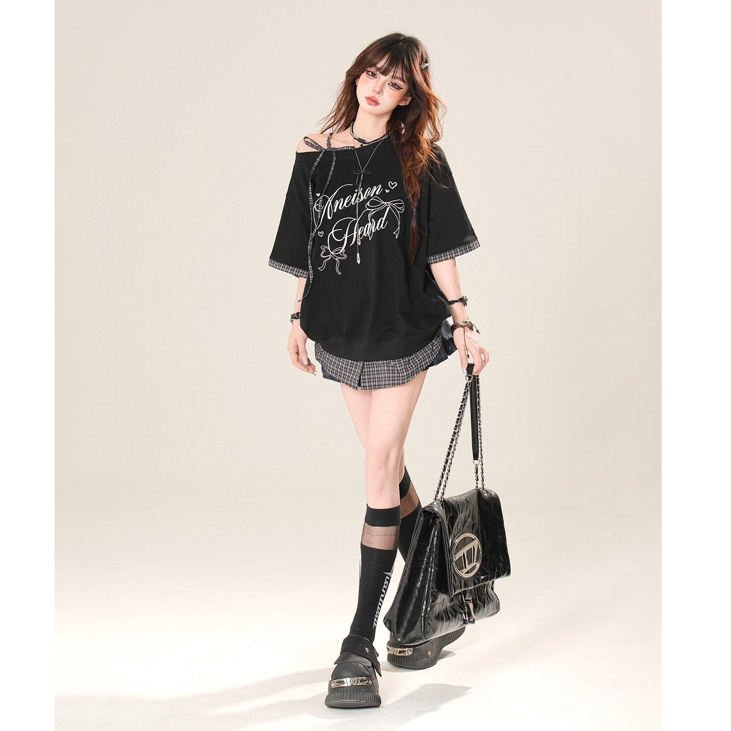 Check-Panelled Loose Neck T-shirt KK2059