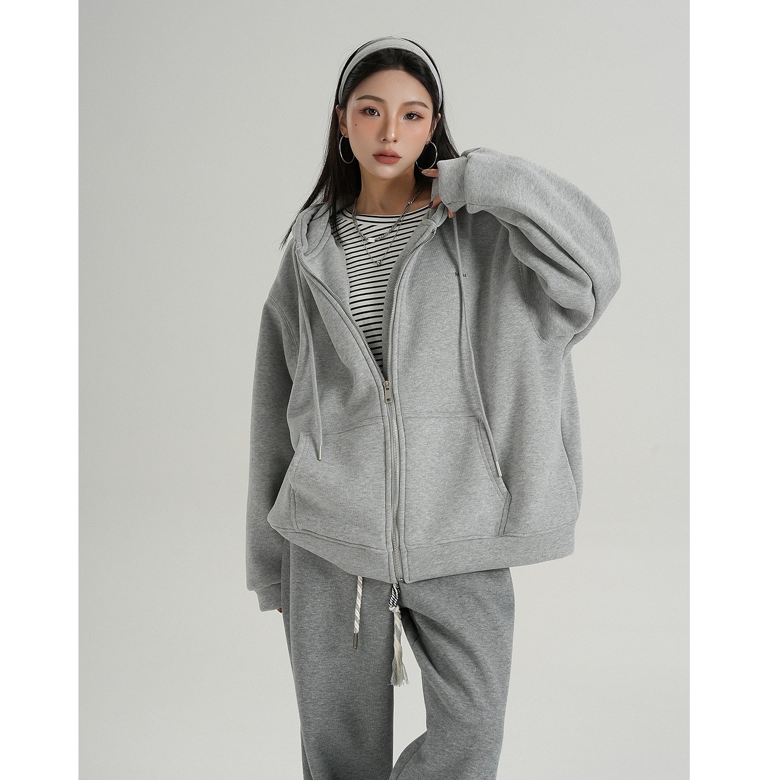 ZIP-Up Hooded Sweat Jacket MW9761