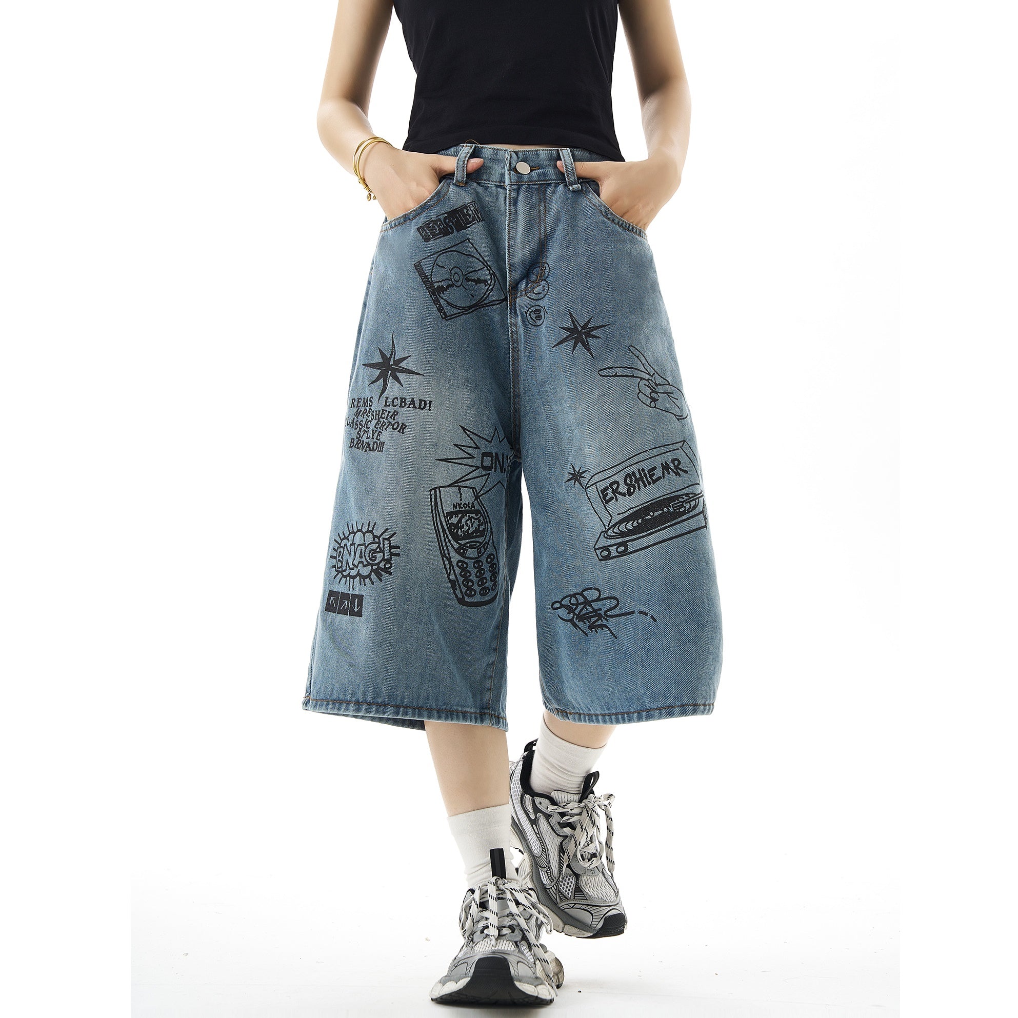 Graffiti Print Denim Five-point Pants HG7041