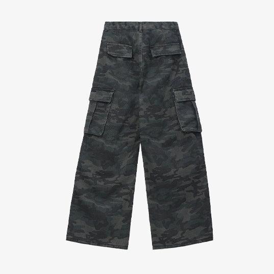 Camouflage Loose Straight Cargo Pants MW9675