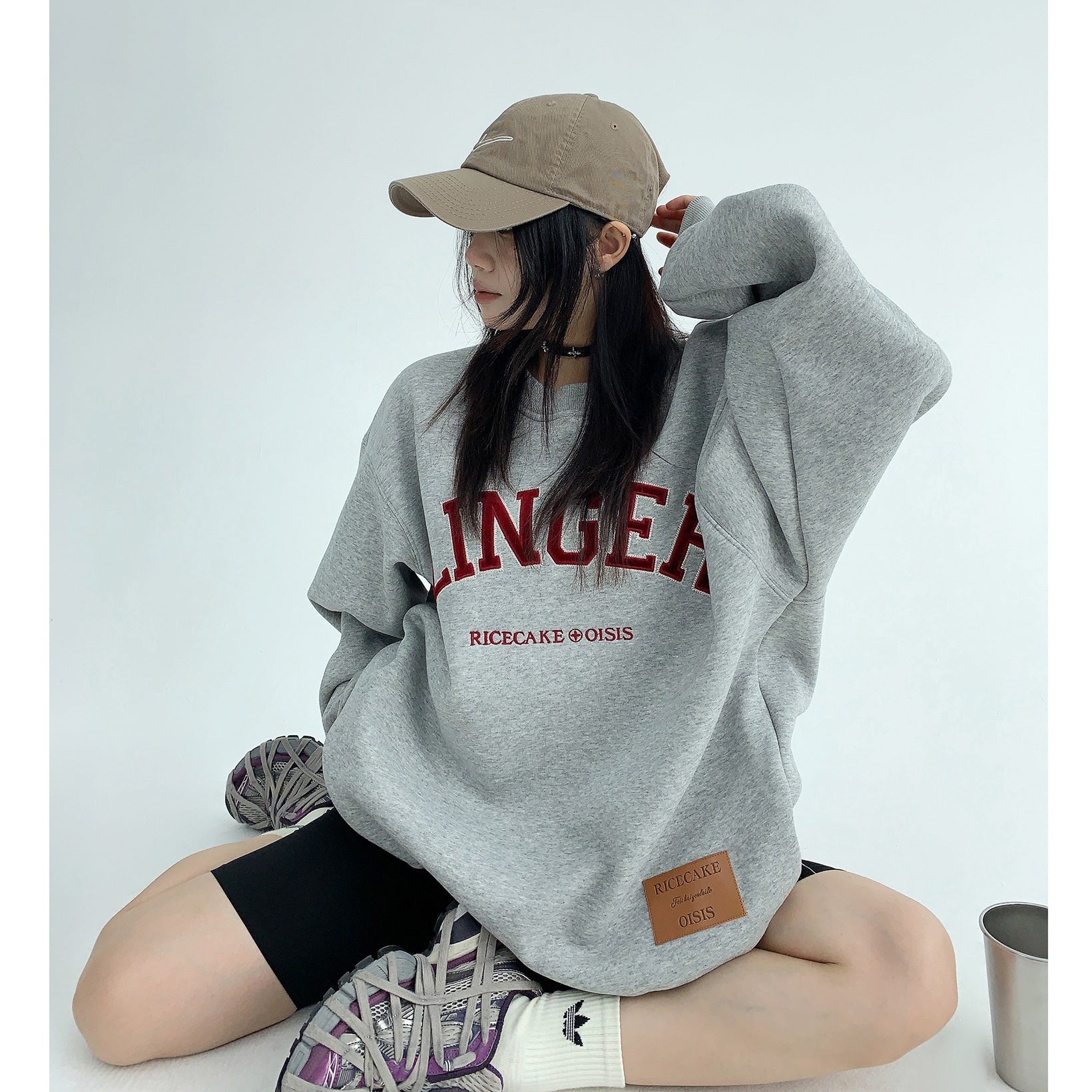 Simple Flannel Embroidery Heavy Crewneck Sweat MW9469