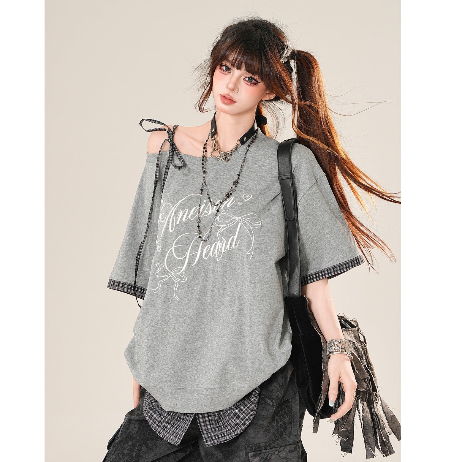 Check-Panelled Loose Neck T-shirt KK2059