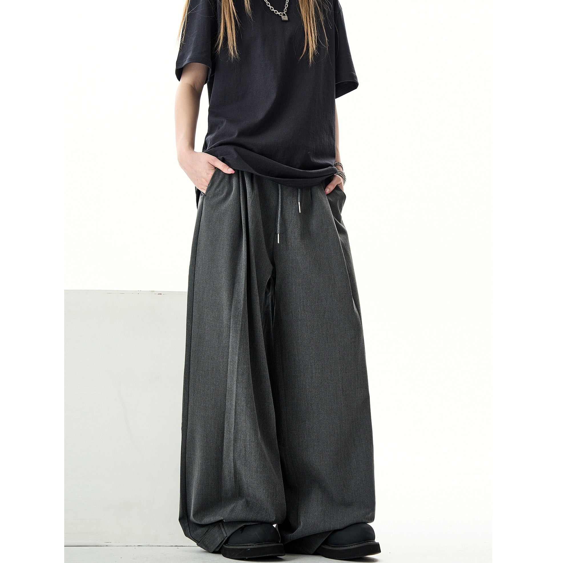 Relaxed Waist Tuck Wide-leg Straight Pants HG7135