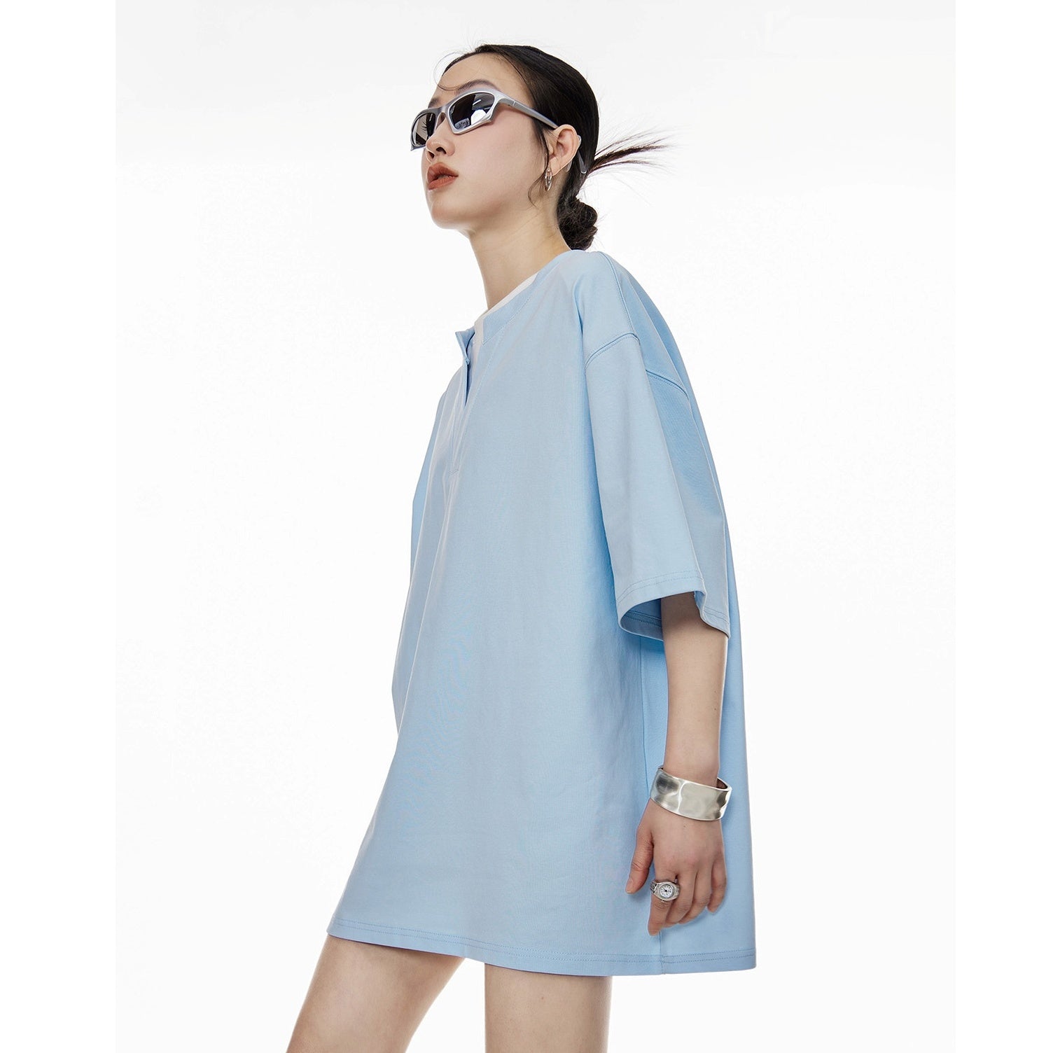 Contrast Color Fake Layered T-Shirt IC9036