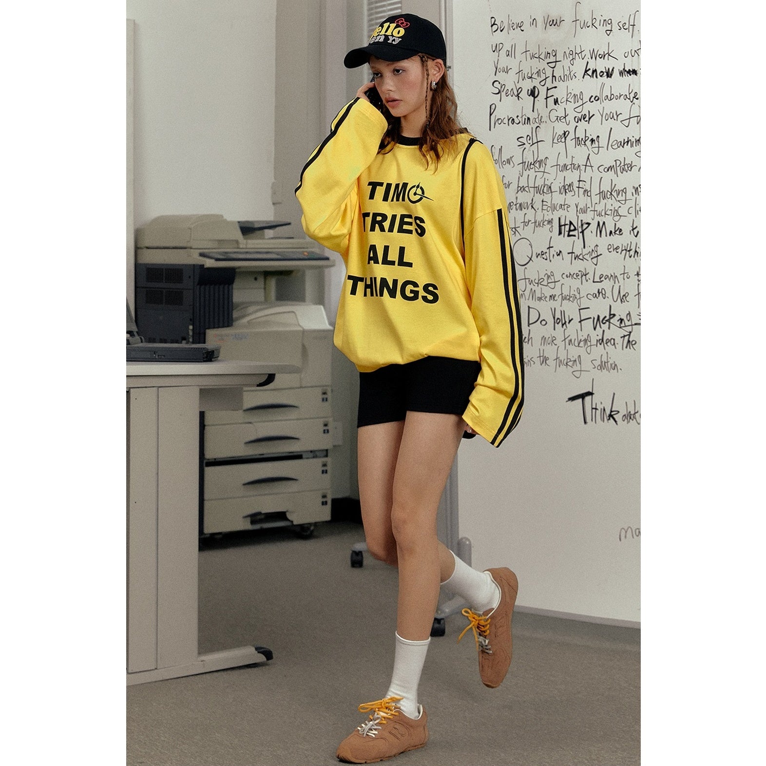 Three-Line Sleeve Letter Print Long T-Shirt EZ119