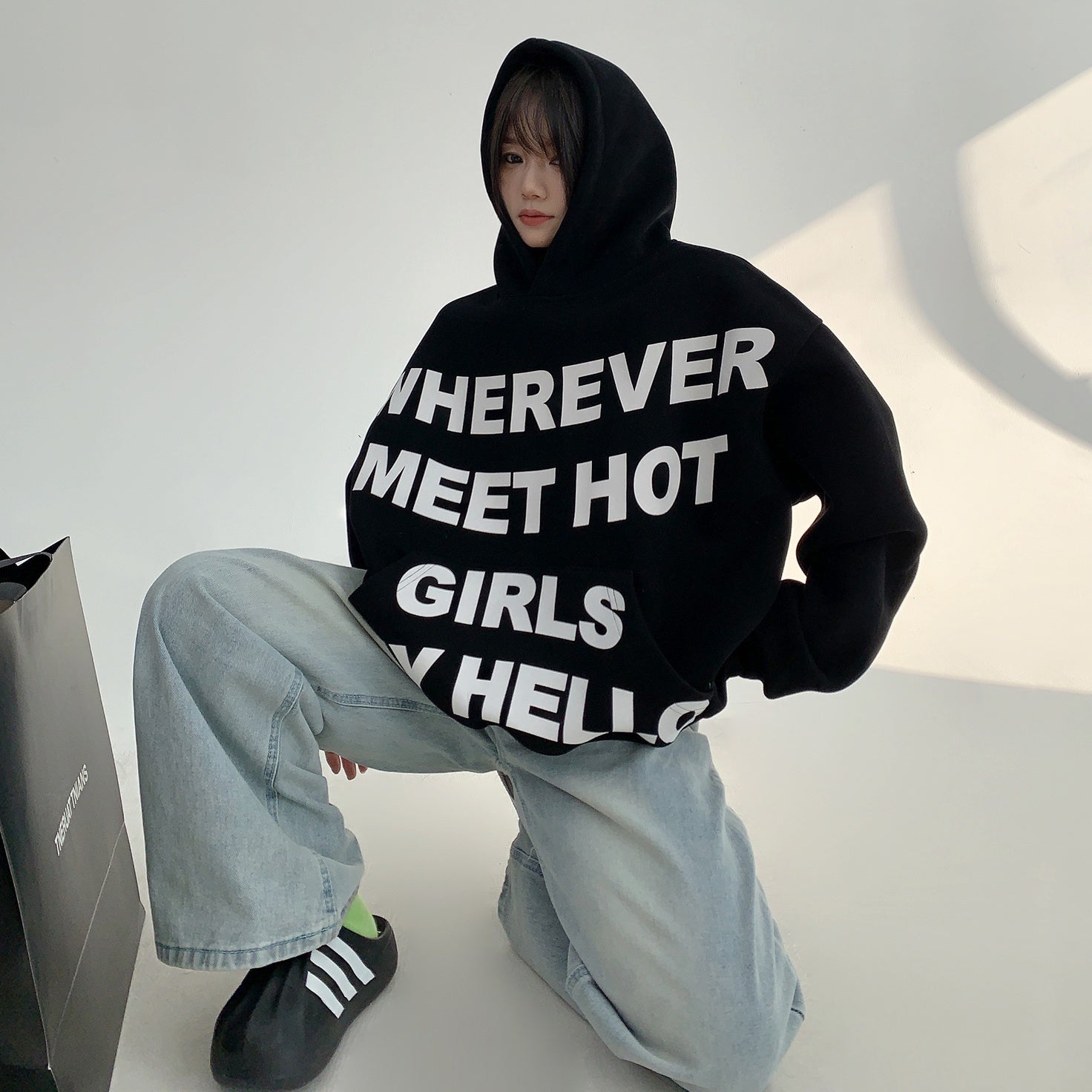 Letter Print Oversize Pullover Hoodie MW9826